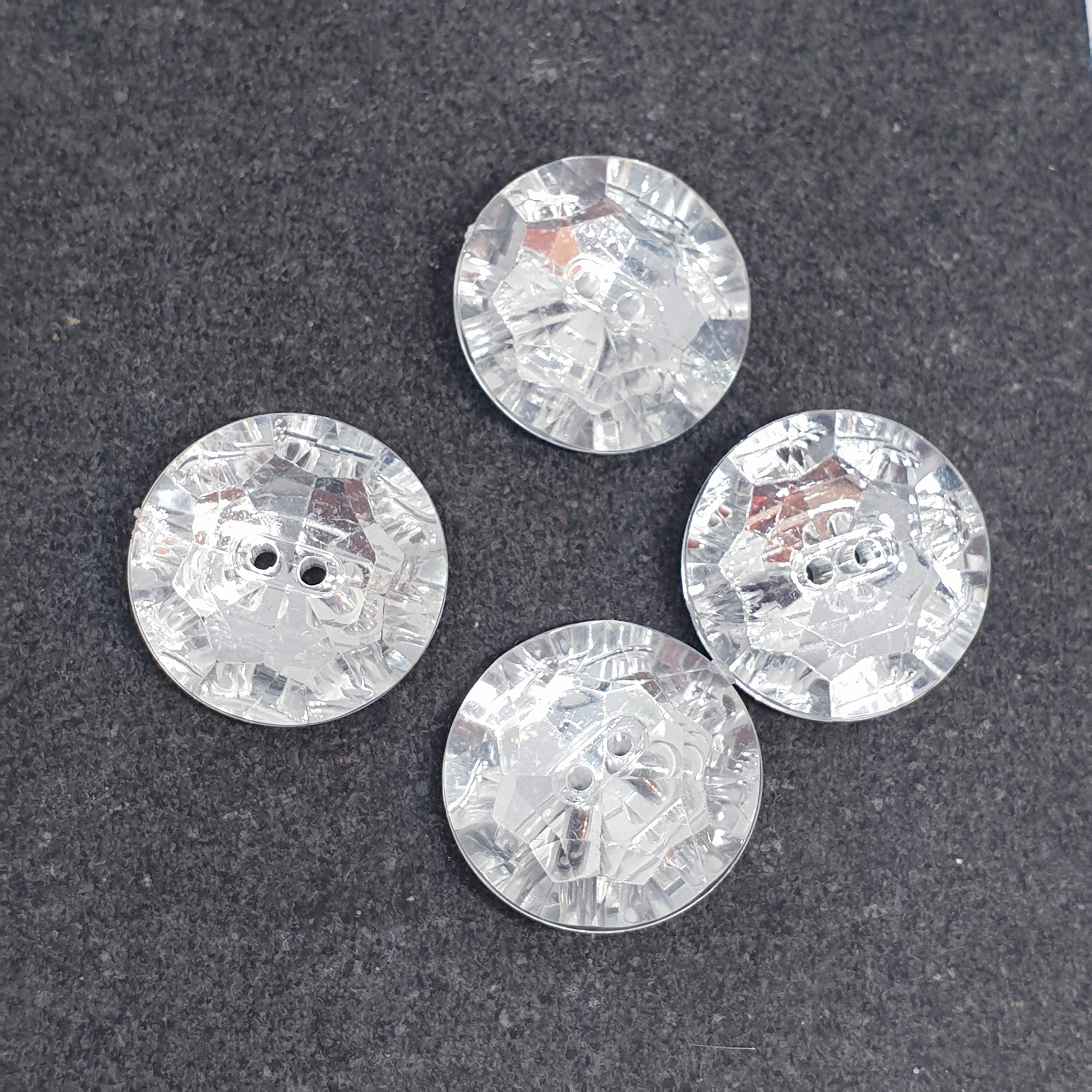 MajorCrafts® 12pcs 25mm Crystal Clear Faceted Acrylic 2 Hole Sewing Buttons Craft Embellishments