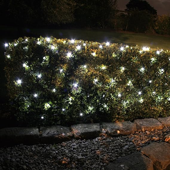 100 White LED Solar Powered Garden Net Light 1.5m x 0.8m by Lights4fun
