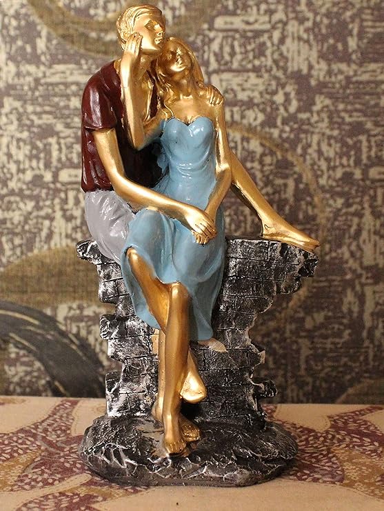 Buy NRSON® Romantic Love Couple Statue for Home Decor in Showpieces