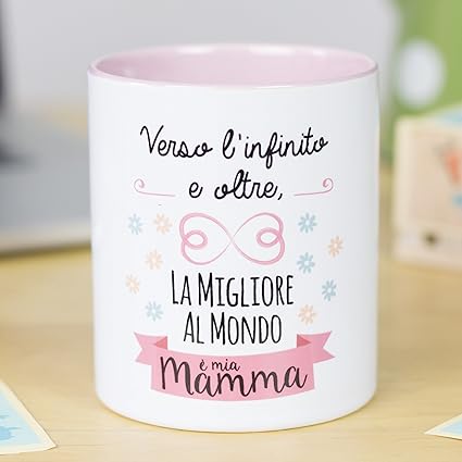 La Mente E Meravigliosa Tazza Con Frase E Disegno Divertente Verso L Infinito E Oltre La Migliore Al Mondo E Mia Mamma Regalo Per Mamma Amazon It Casa E Cucina