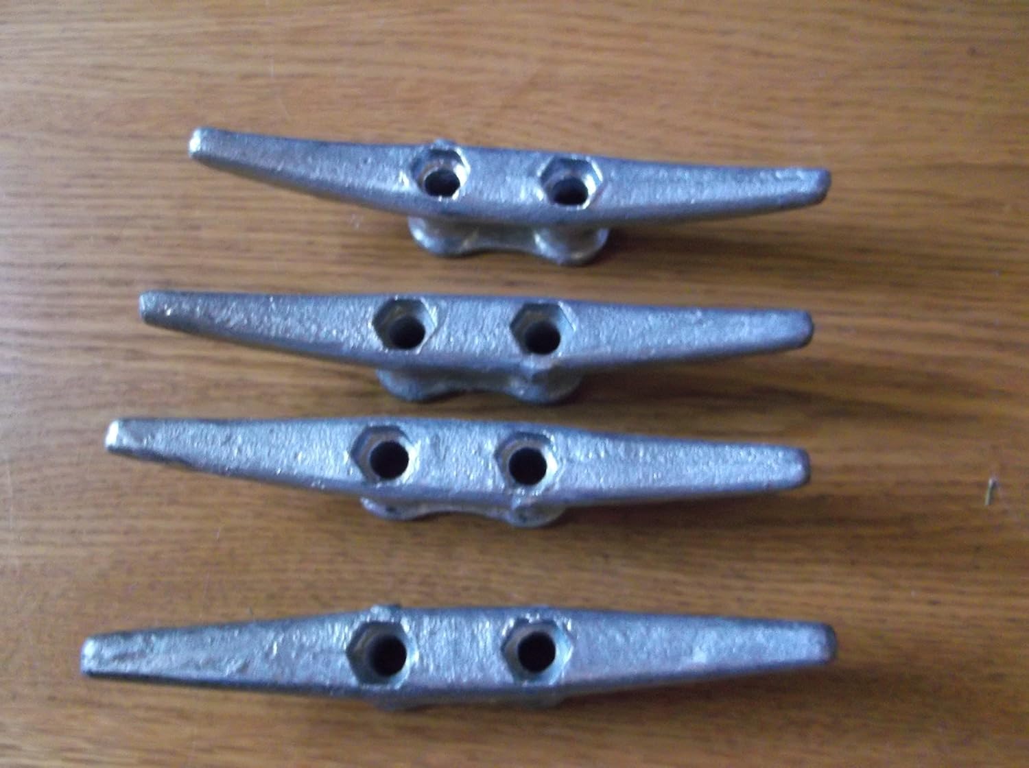 Rough Cast HotDipped Galvanized Iron Cleats for Freshwater & Saltwater