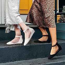 Cusolemore Women's Closed Toe Flat Shoes with Ankle