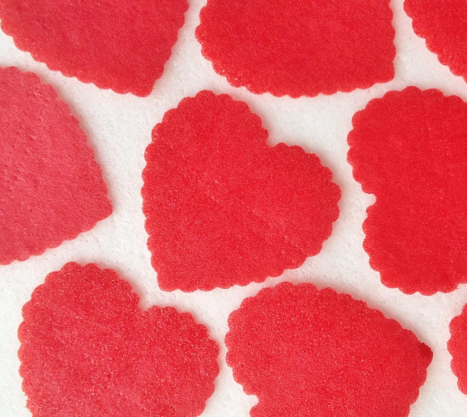 Red Heart Cake Decorations By Deb S Kitchen Cakes Edible Wafer Stand Up Hearts Red Cupcake Hearts Heart Cake Toppers Amazon Co Uk Kitchen Home