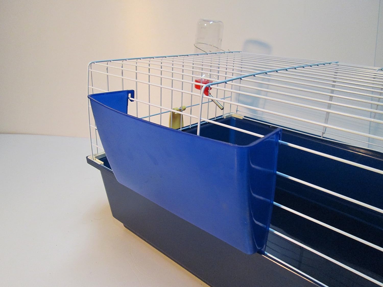 Plastic Blue Hay Rack Manger Feeder For Rabbit Bunny Guinea Pig