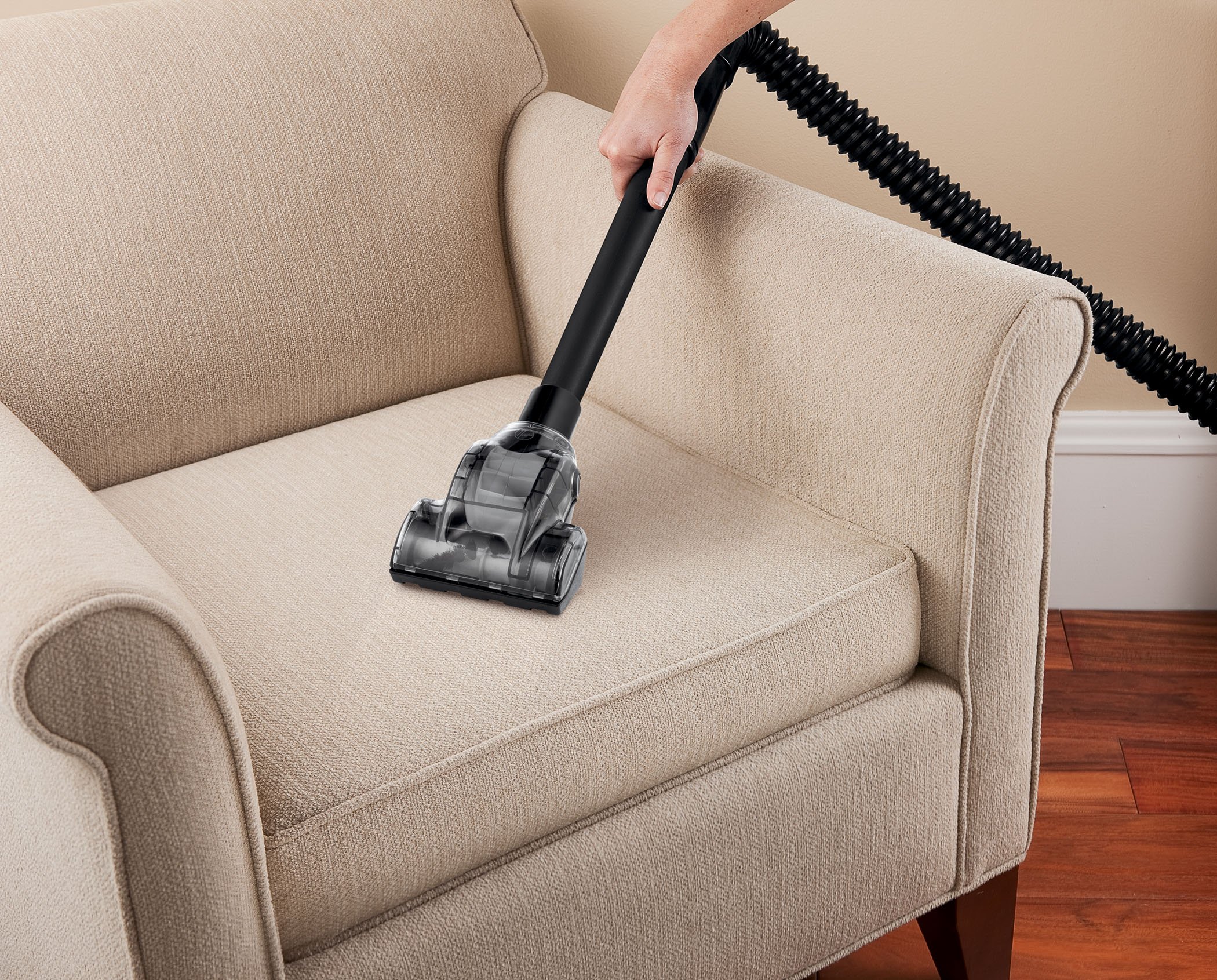 Hoover Anniversary WindTunnel SelfPropelled Bagged Corded Upright