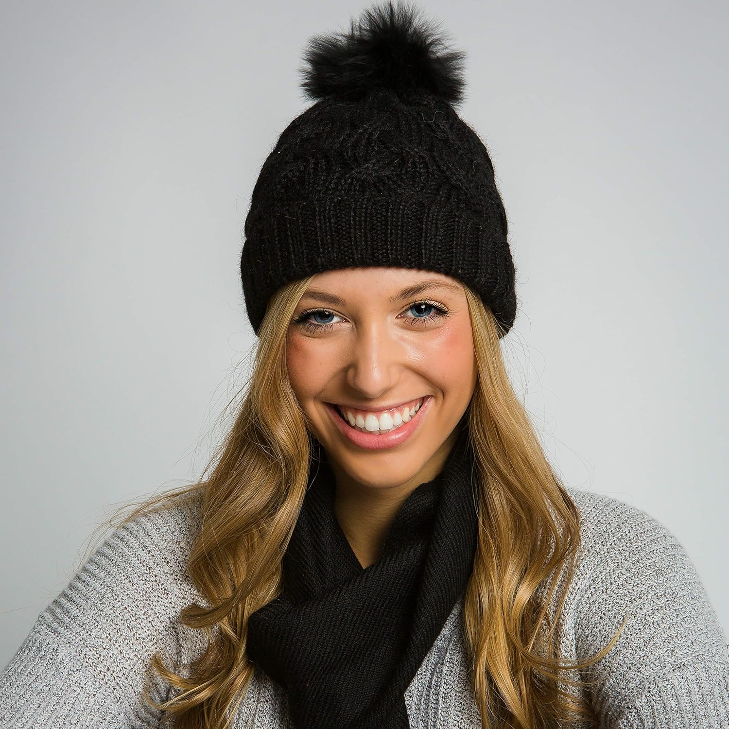 Amazon Com Surhilo Nazca Alpaca Knit Fur Pom Pom Beanie Black Winter Luxury Cap For Women Men Kids Handmade