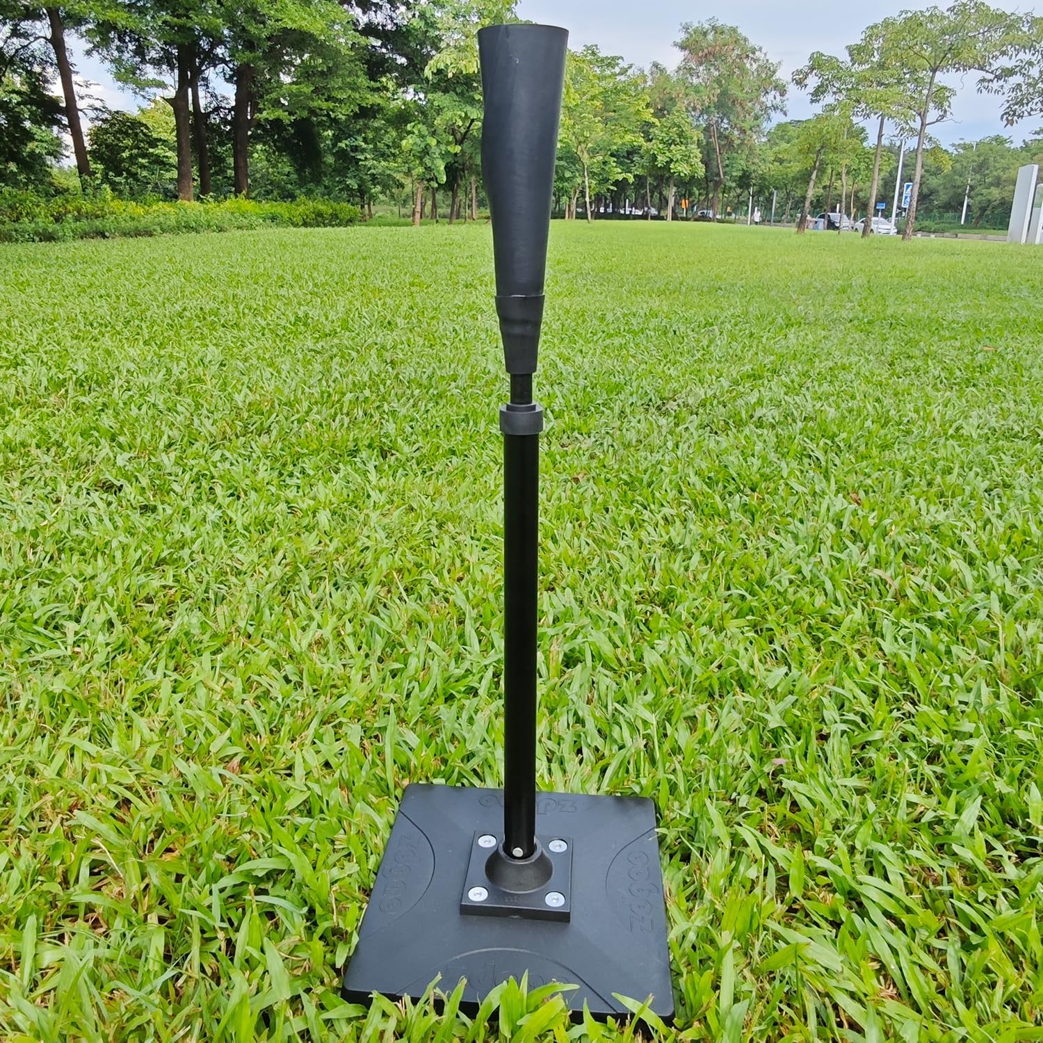 Photo 1 of ***MISSING PARTS***
LOMGWAYS Portable Baseball Tee, Adjustable Height 25"-37" Batting Tee for Baseball/Softball with Removable Rubber Top,Heavy-Duty Base,Sturdy Stem,Easy to Assemble and Carry,All-Age Training Solution
