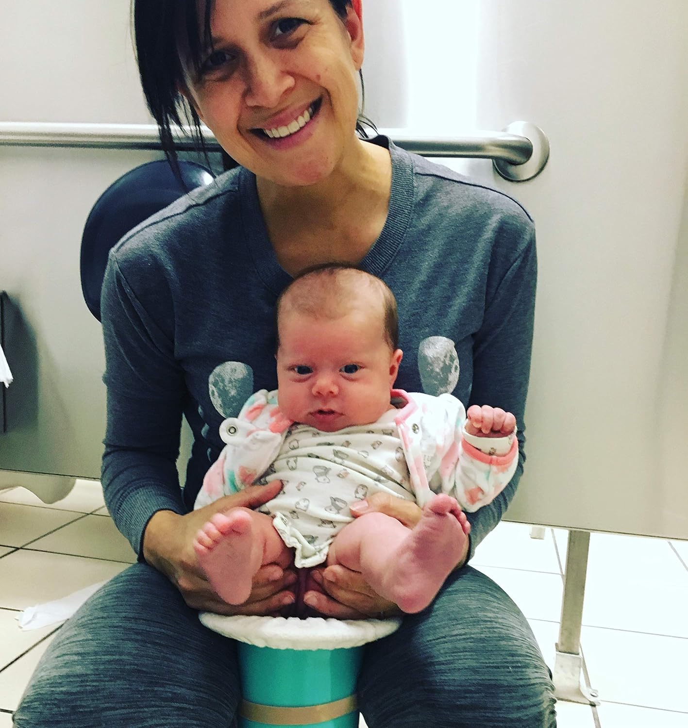 Newborn Baby Toilet Train 4 toilet baby