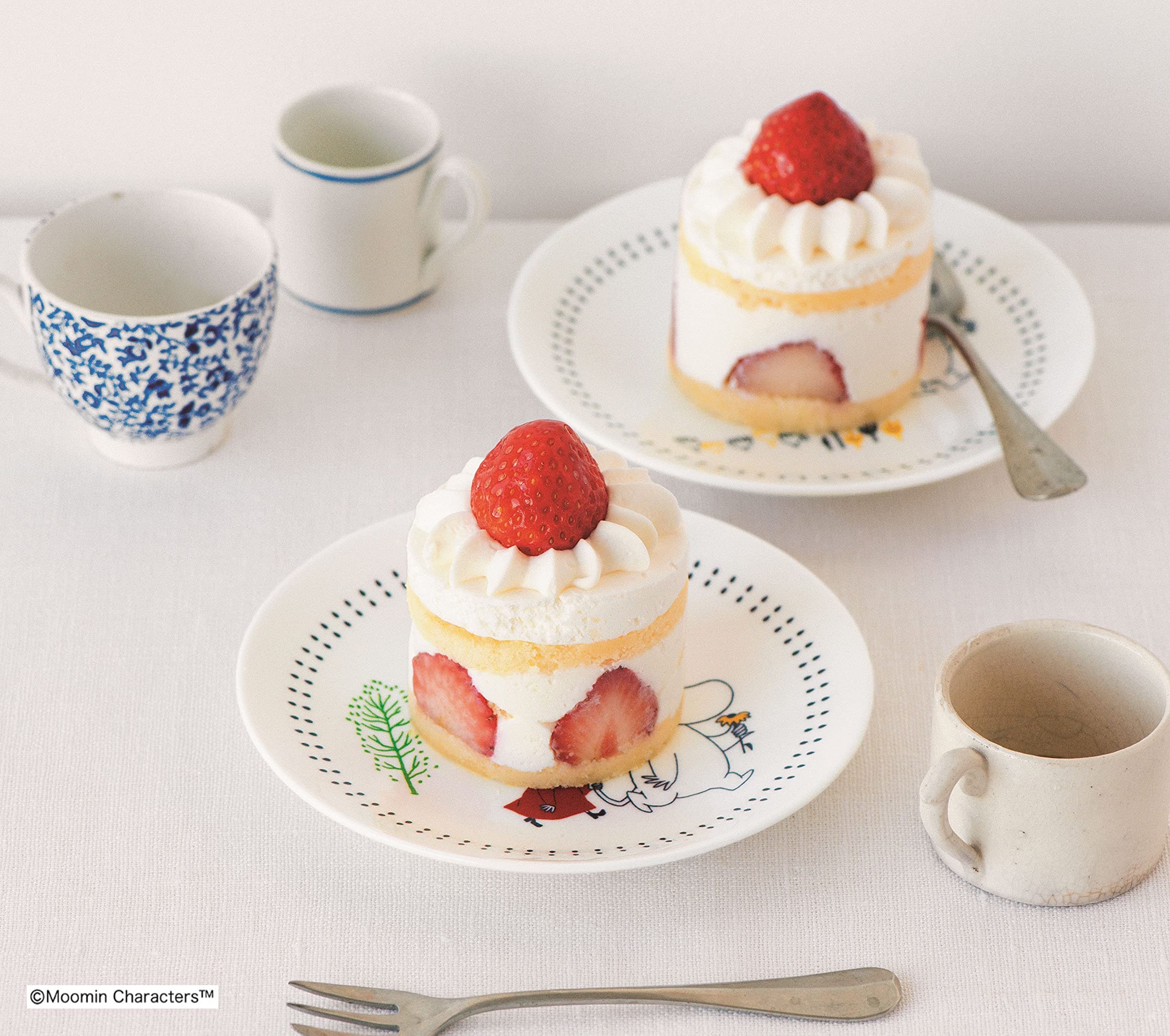 【cookpad plus クックパッド プラス 2022年 冬号 雑誌付録】ムーミン 丸皿 磁器製 2枚セット