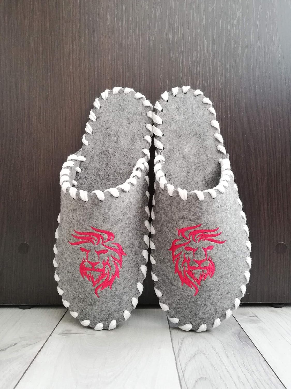 slipper shoes amazon on Amazon Com Lion Grey Eco Felt Handmade House Slippers Shoes Handmade