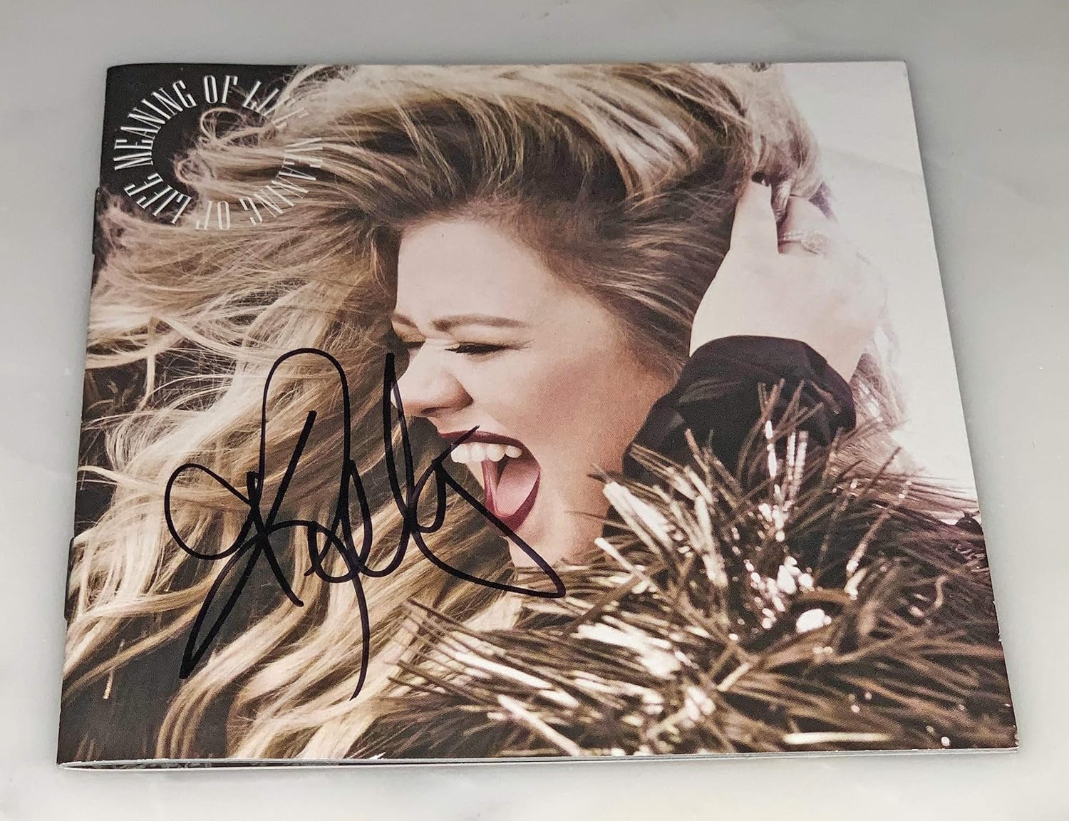 Kelly Clarkson Wedding Ring Worth Get The Wedding Ideas