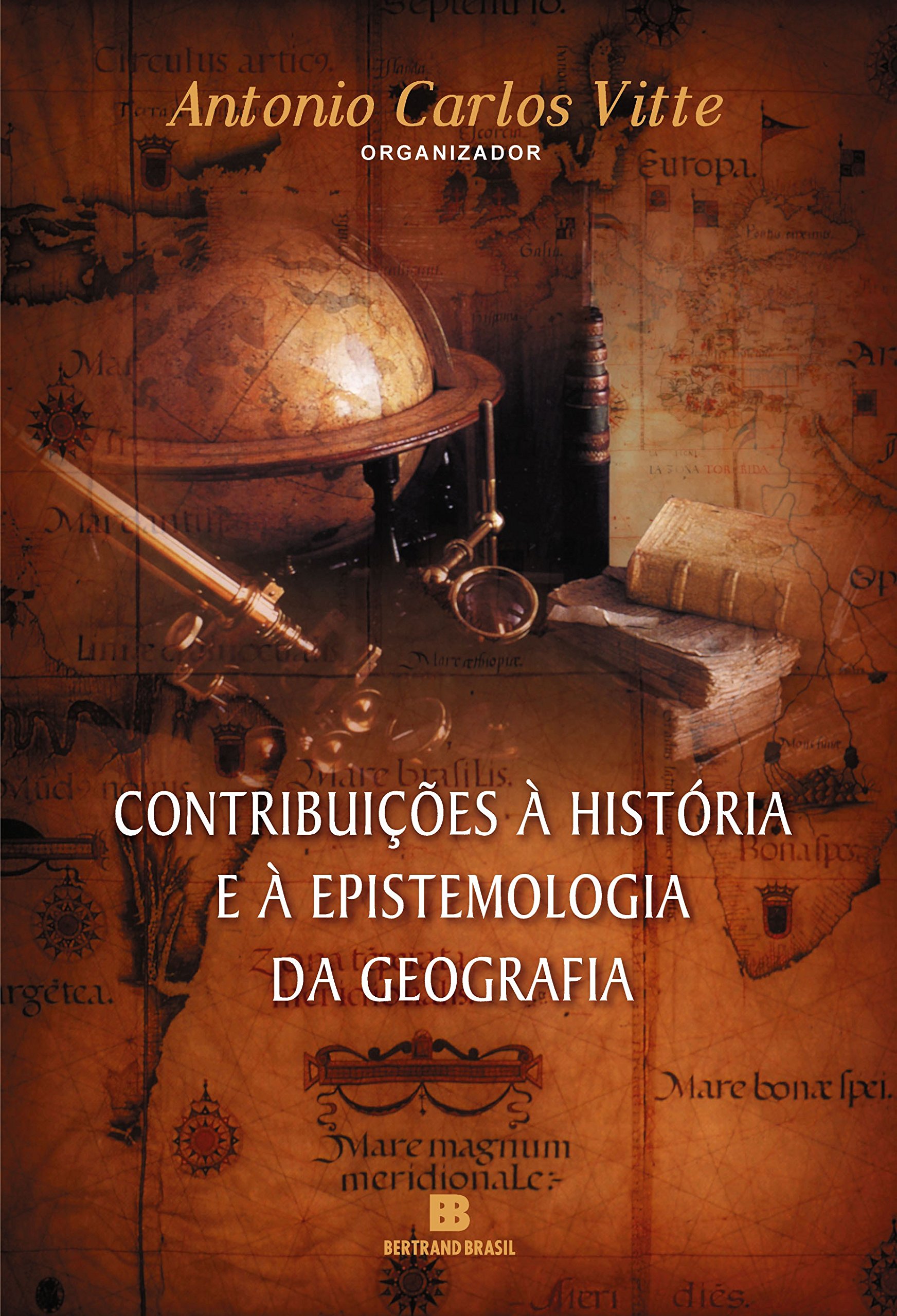 Três Livros De Geografia Diferentes E Três Livros De História
