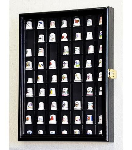 Thimbles and Thimble Cases　指ぬきと指ぬきケース Thimbles and Thimble Cases 指ぬきと指ぬきケース Thimbles and