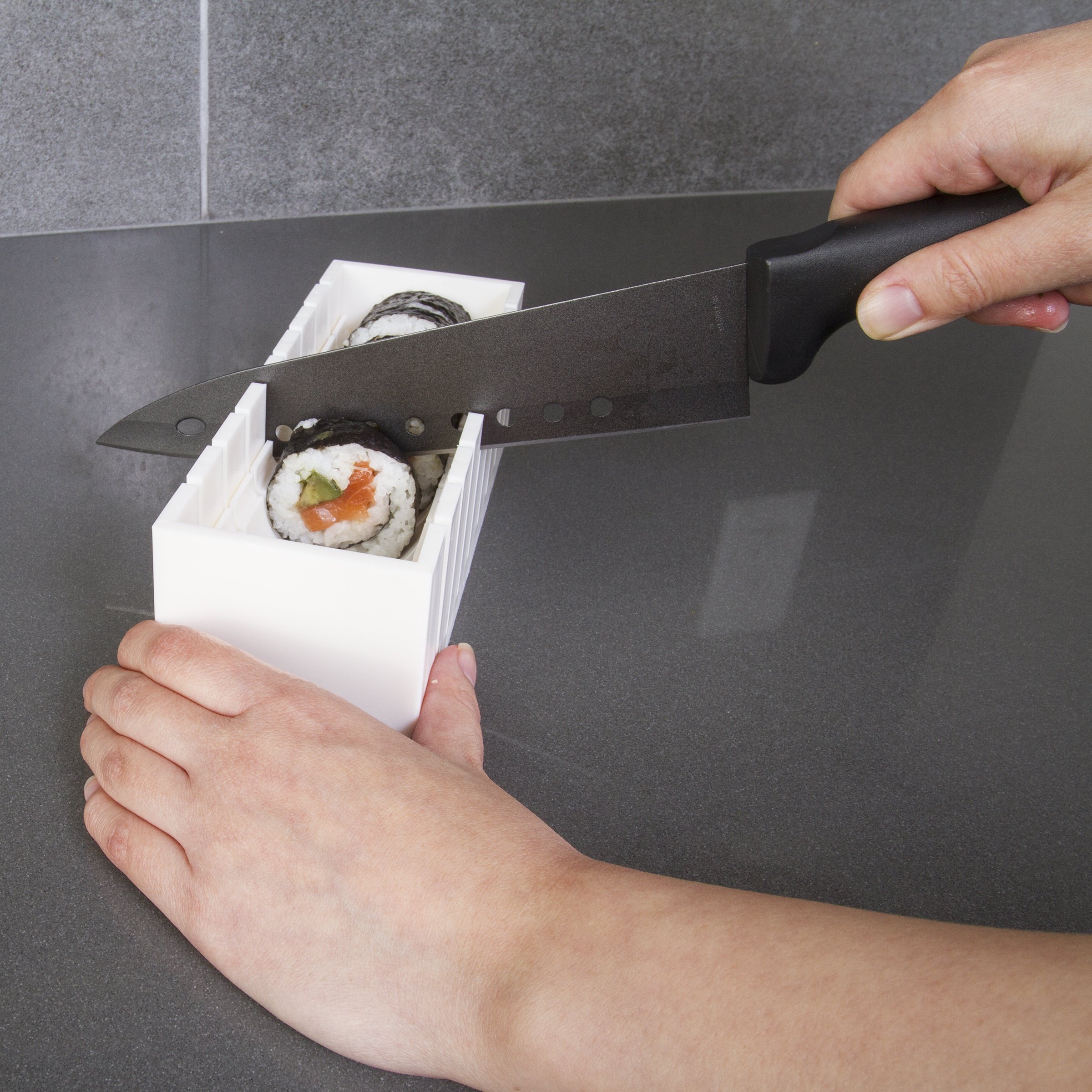 Sushi Master Sushi Kit – Easy to Use DIY 10 Piece Sushi Making Kit with 8 Inch Non Stick Sushi Chef Knife