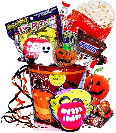 Amazon Com Creepy And Cute Halloween Gourmet Candy Tin Cup With