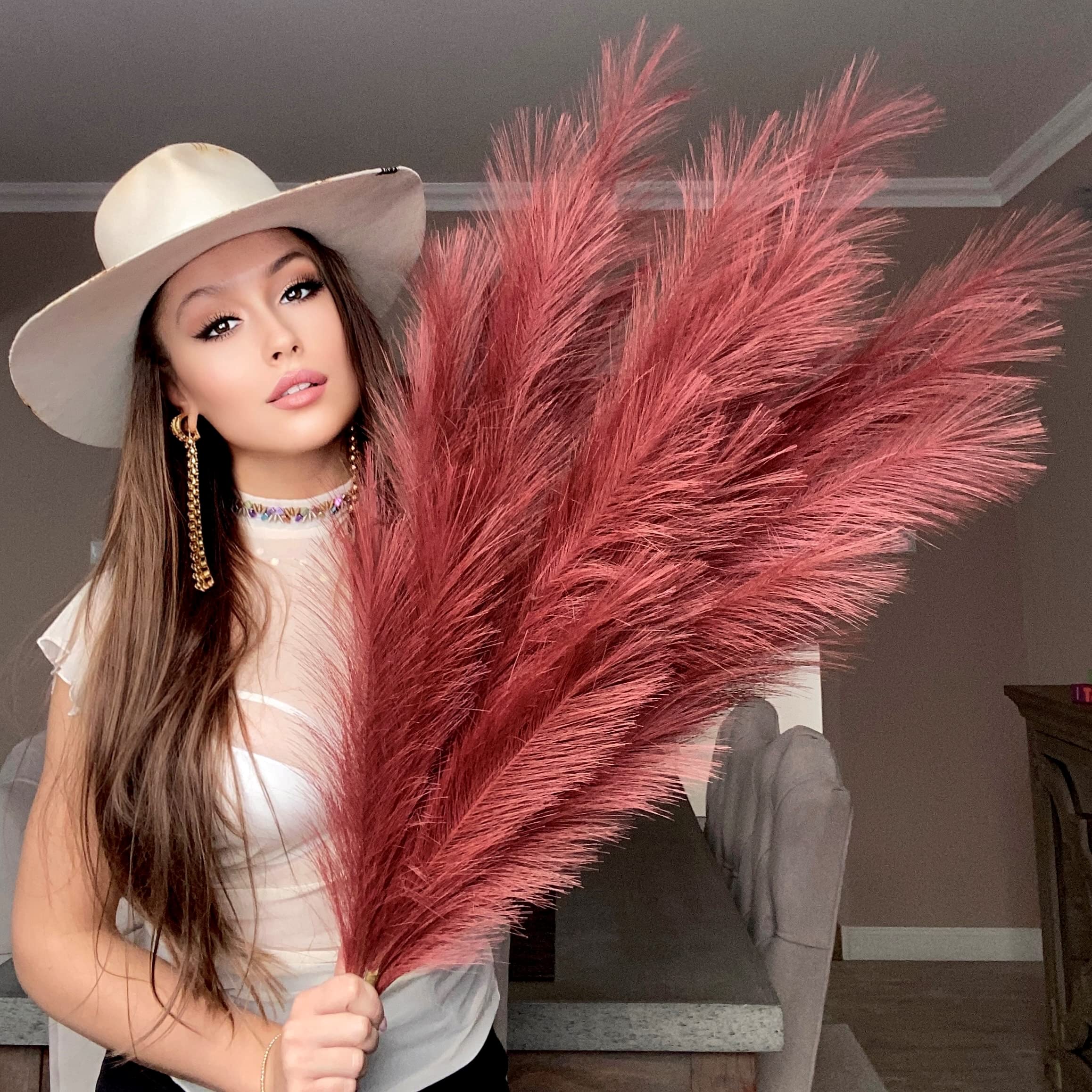 VOULUX Extra Large Tall Burgundy Fake Faux Artificial Pampas Grass Large Fluffy x3 115cm Stems x18 Decorative Artificial Flora Feathers For Floor Vases Tall Plant Flowers Swingers Long Pampas Grass — image 1
