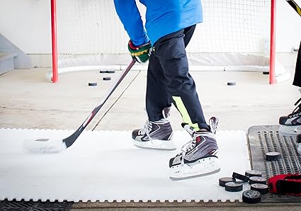 Skate Anytime Synthetisches Eis Fur Hockey