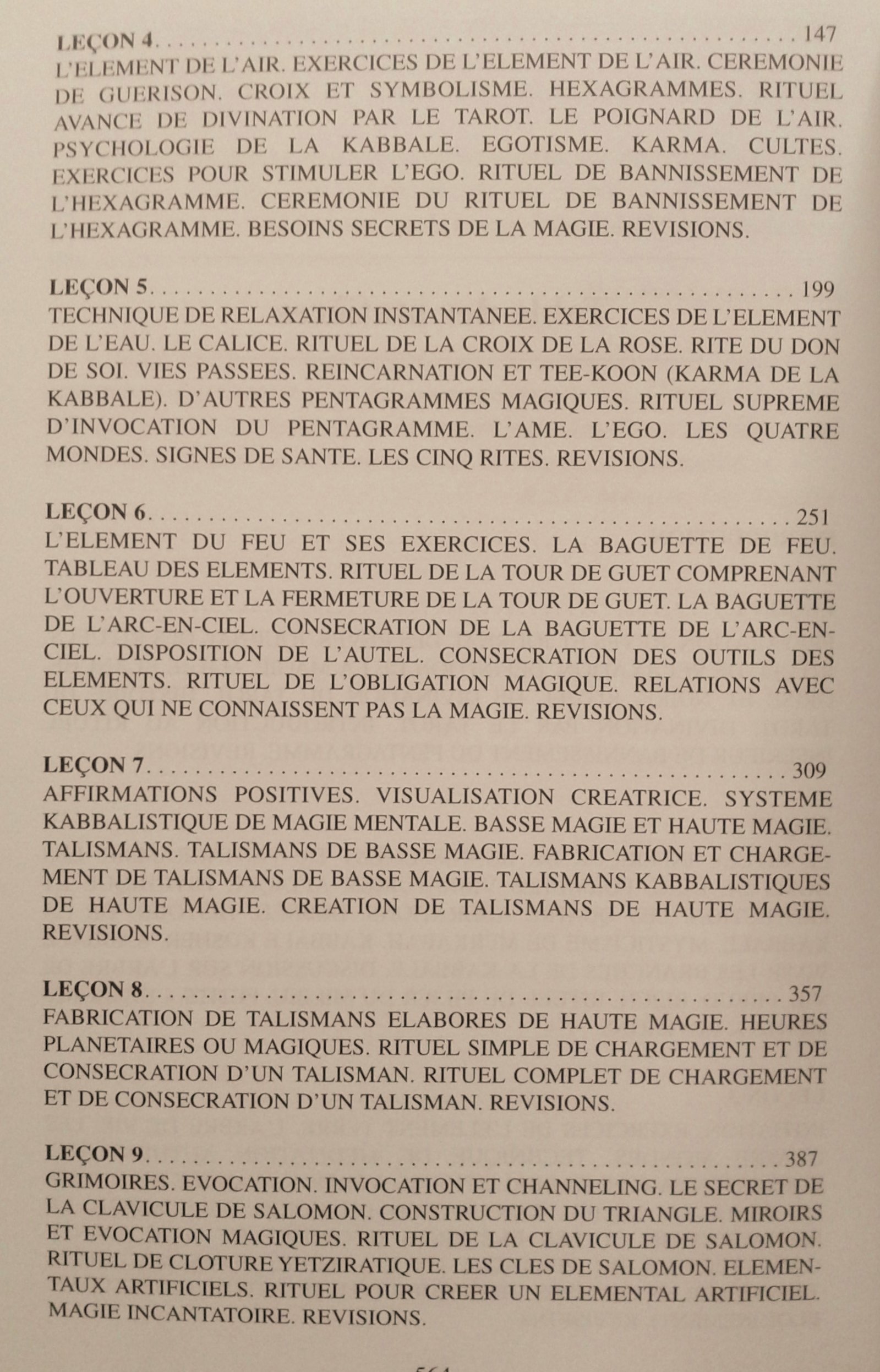 Amazon Fr Cours Pratique De Magie Moderne Donald Michael Kraig Livres