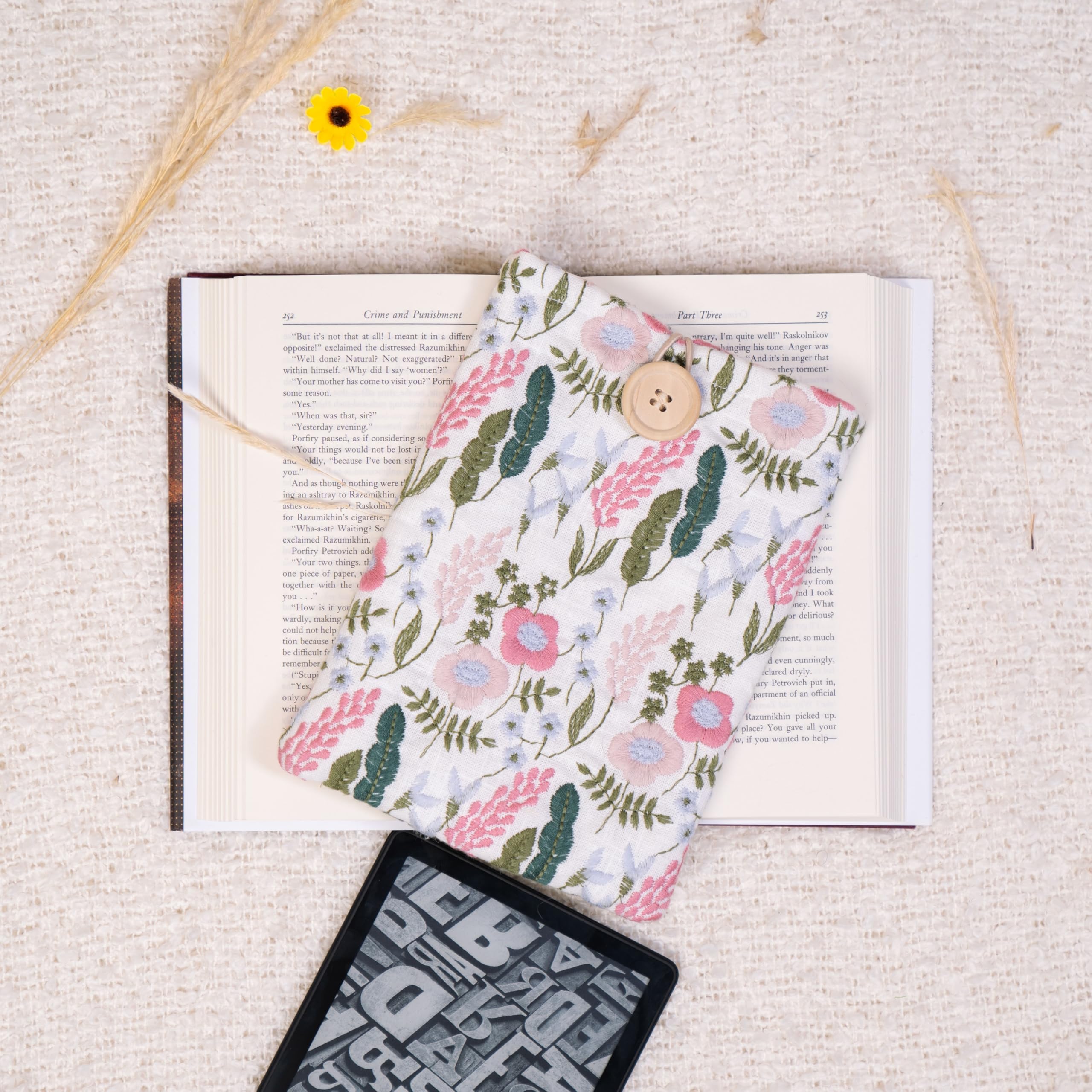 Embroidered Floral Kindle Sleeve - Compatible with Paperwhite/Basic (6''), Paperwhite (6.8''), Signature (6.8'') - Cotton Padded E-Reader Cover - Tablet Pouch (Lavender Garden - White)