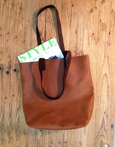 Lightweight leather tote bag Clearance