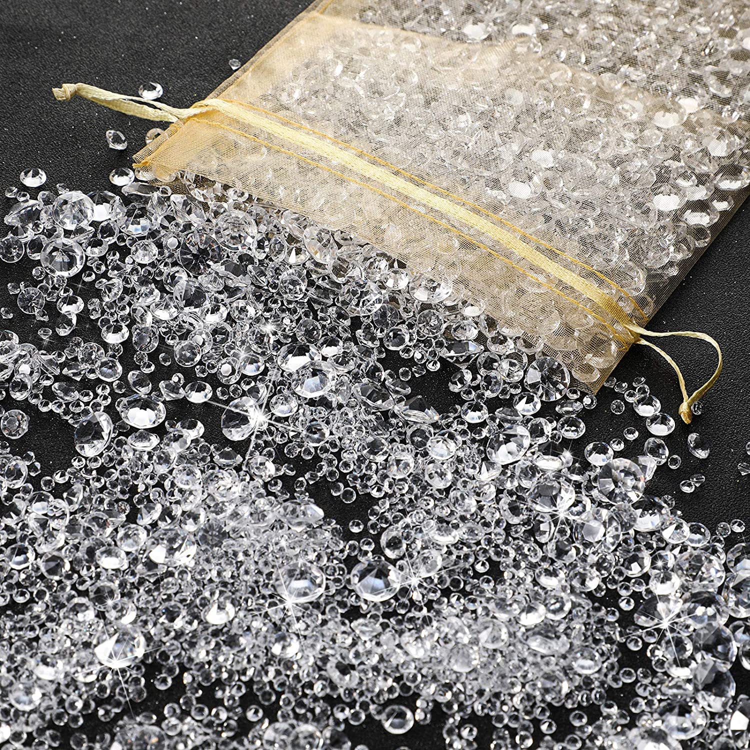FENGCHUANG 4000 Pcs of White Clear Fake Crushed Ice Stoness, Acrylic Diamond Gems Fake Diamond Crystal Gems for Vase Filling Table Decoration Wedding Display DIY Arts Crafts (3 Sizes)