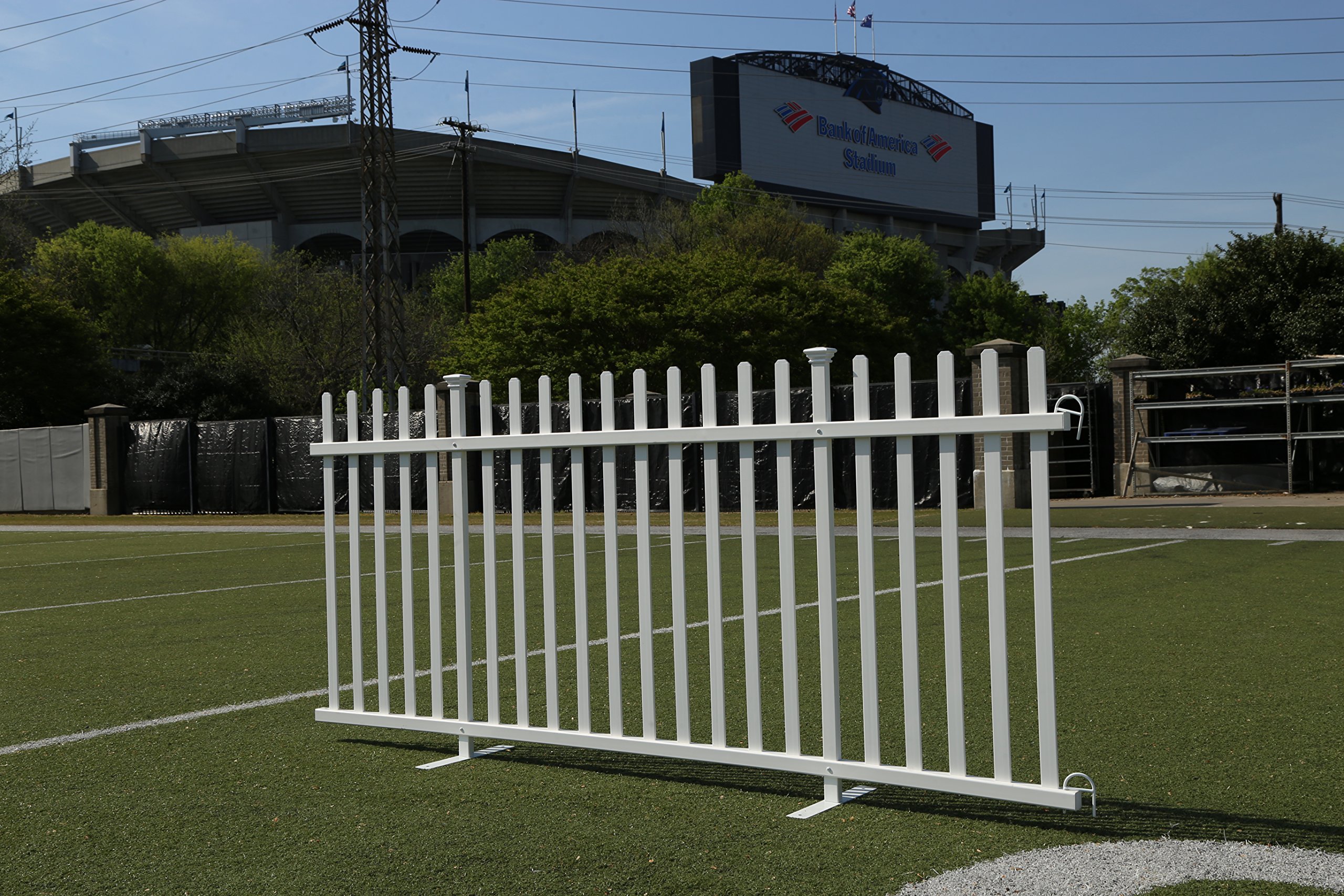 Zippity Outdoor Products ZP19026 Lightweight Portable Vinyl Picket Fence Kit w/Metal Base(42" H x 92" W), White