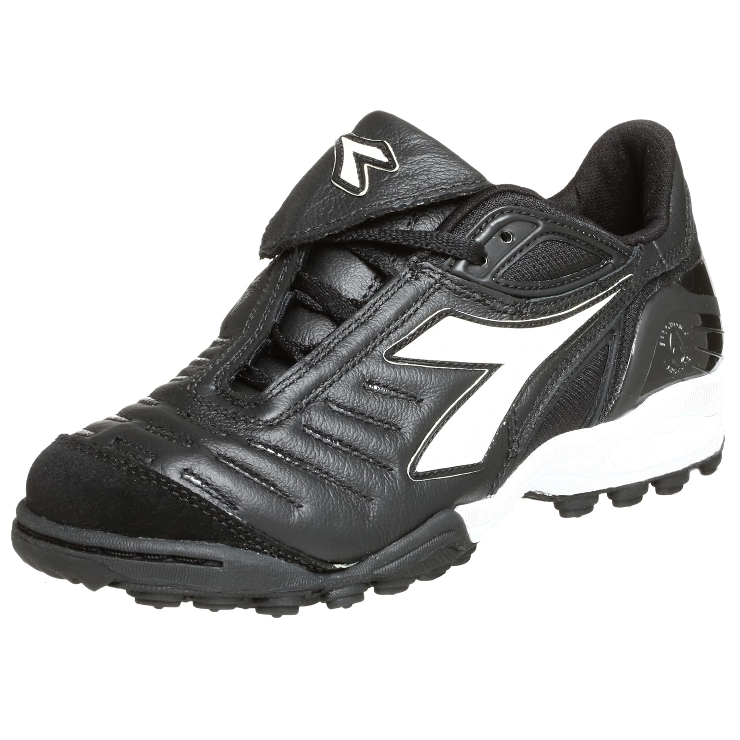 diadora turf shoes