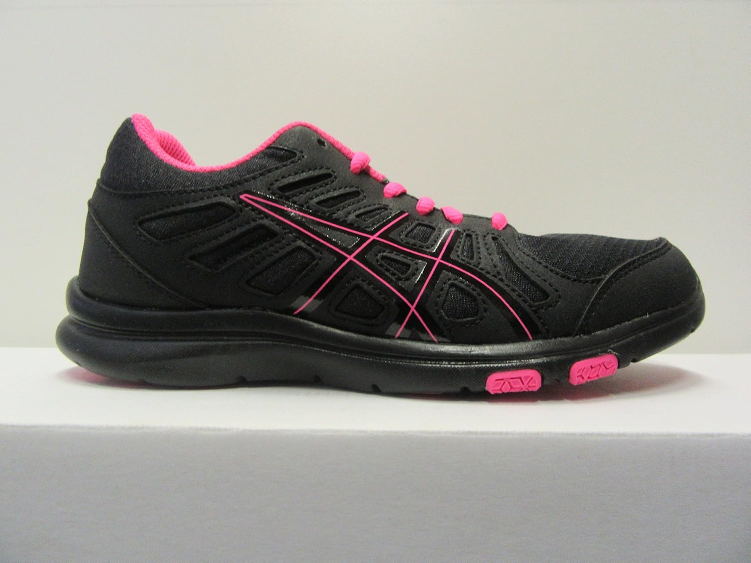 asics womens ayami-zone