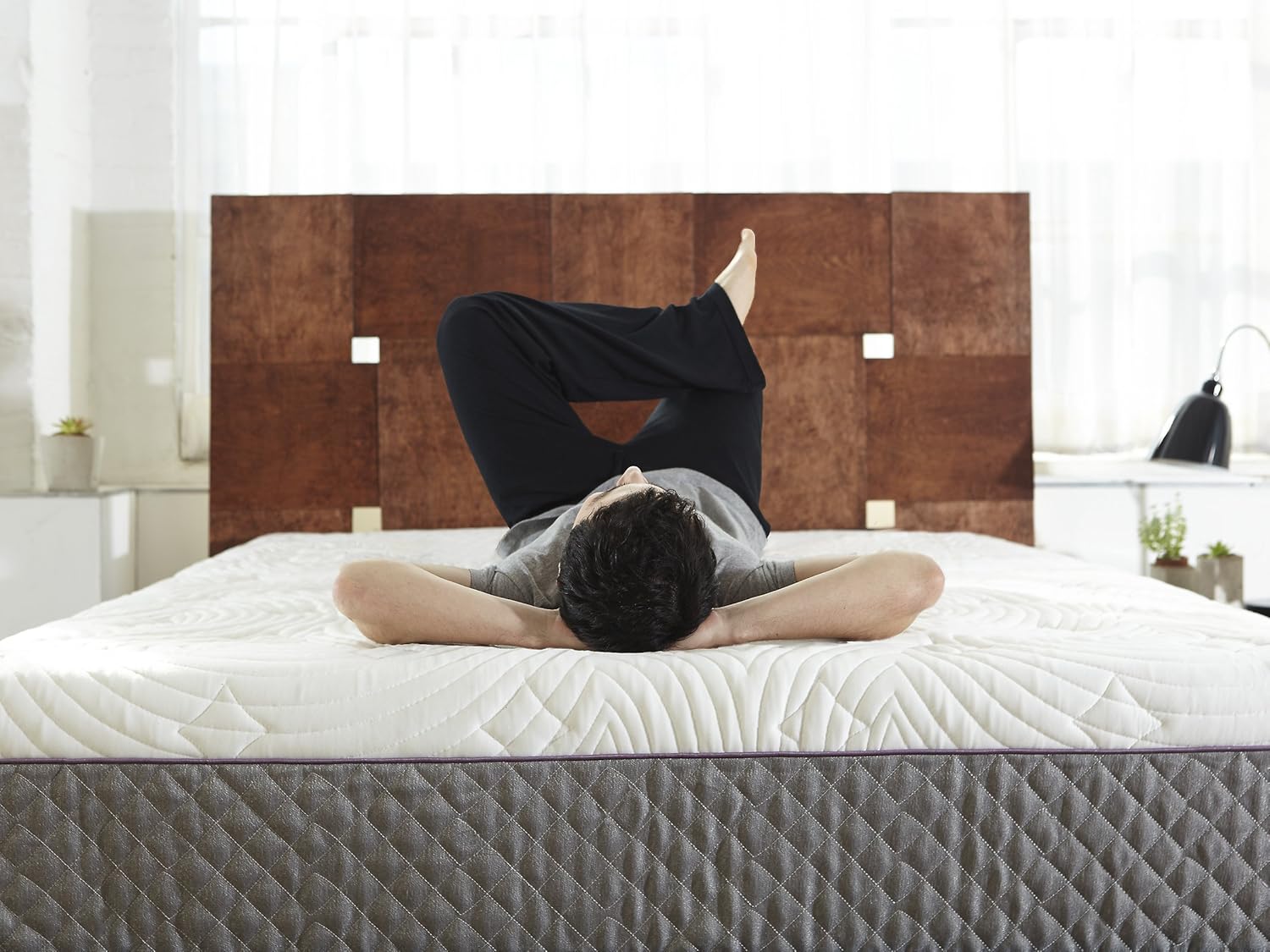 Best Mattress for Sciatica 2019 Top 5 Options to Relief Sciatic Pains!