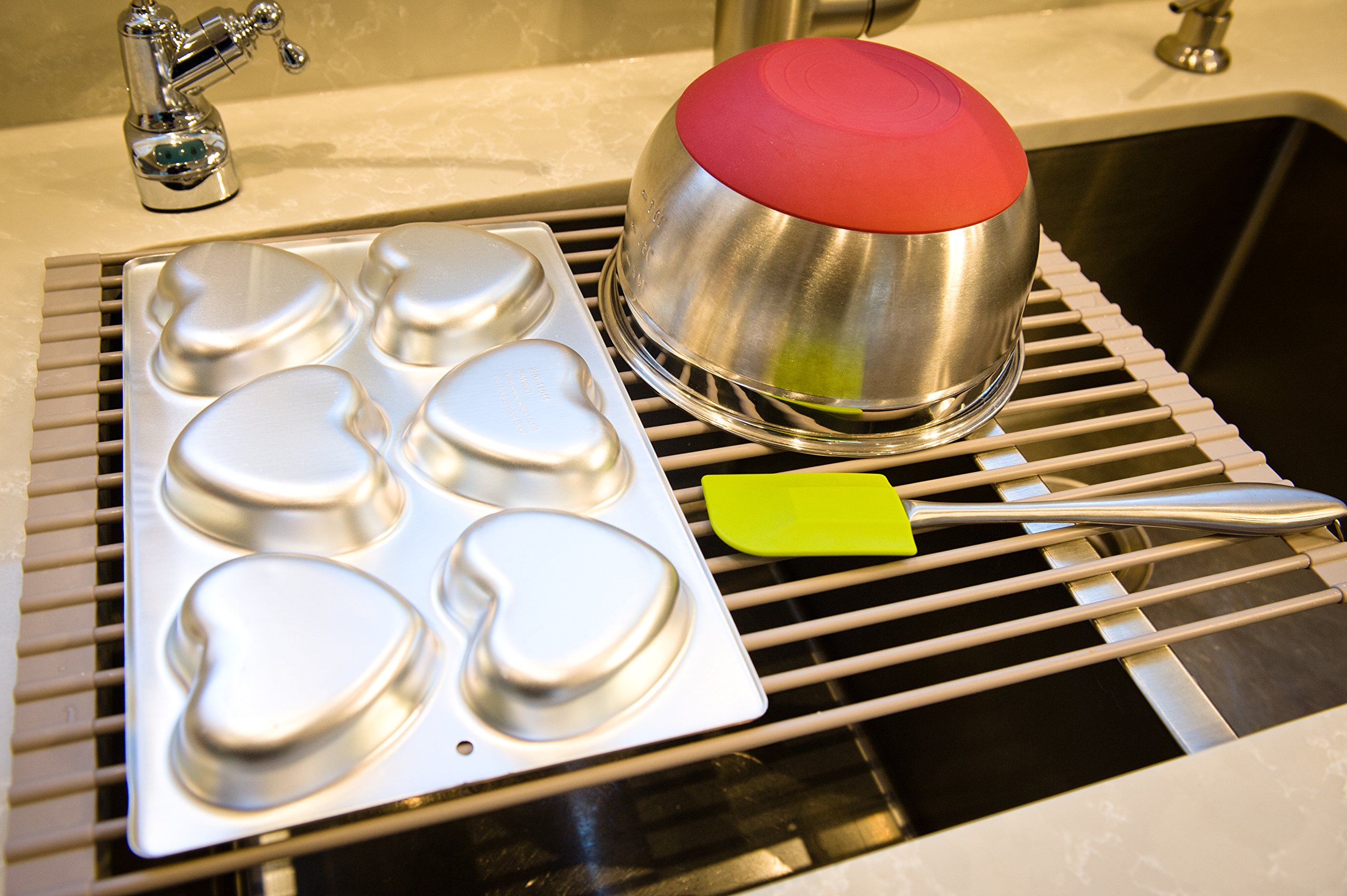 Surpahs Over the Sink Multipurpose RollUp Dish Drying Rack (Warm Gray