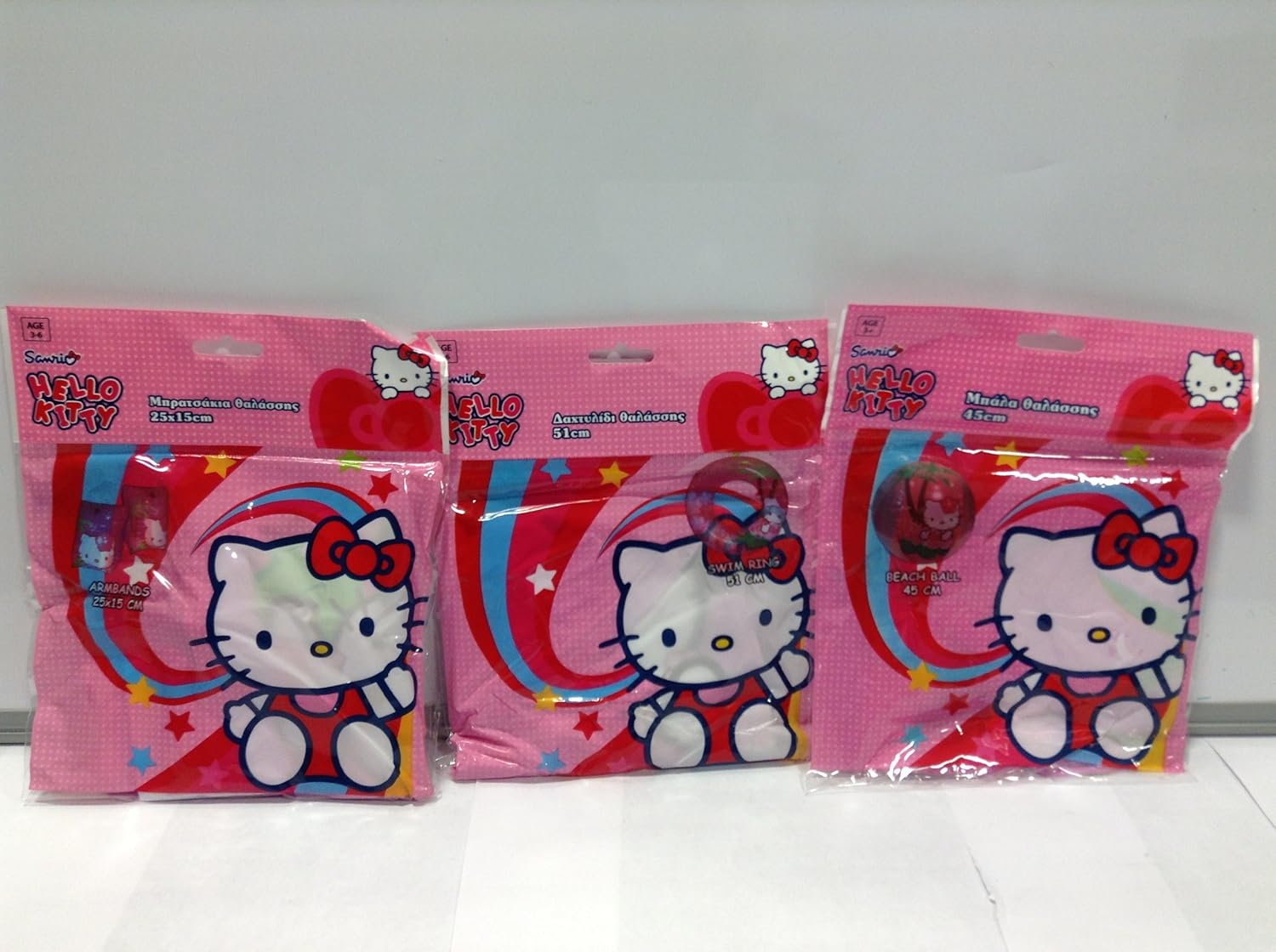 hello kitty beach ball