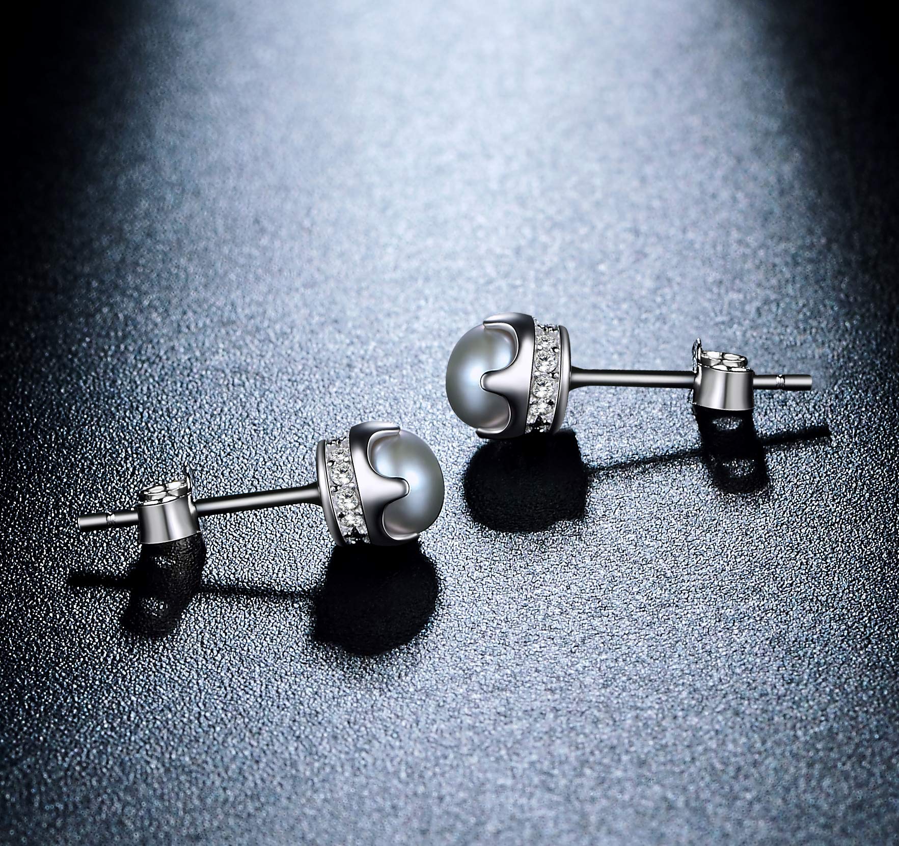 Ohrringe Damen, 5.5mm Perlen Ohrstecker, Berry elf Ohrstecker Silber 925 Set, 5A Zirkonia Damen Ohrstecker Silber Schmuck Damen (Perlenfarbe: Grau)