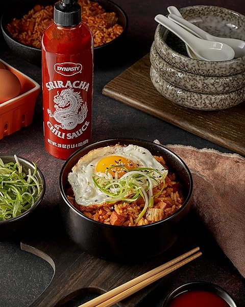 DYNASTY SRIRACHA CHILI SAUCE 20 OZ