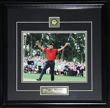 Tiger Woods Pga Golf 2019 Masters Collector Memorabilia 8x10 Frame Action Photographs Amazon Canada