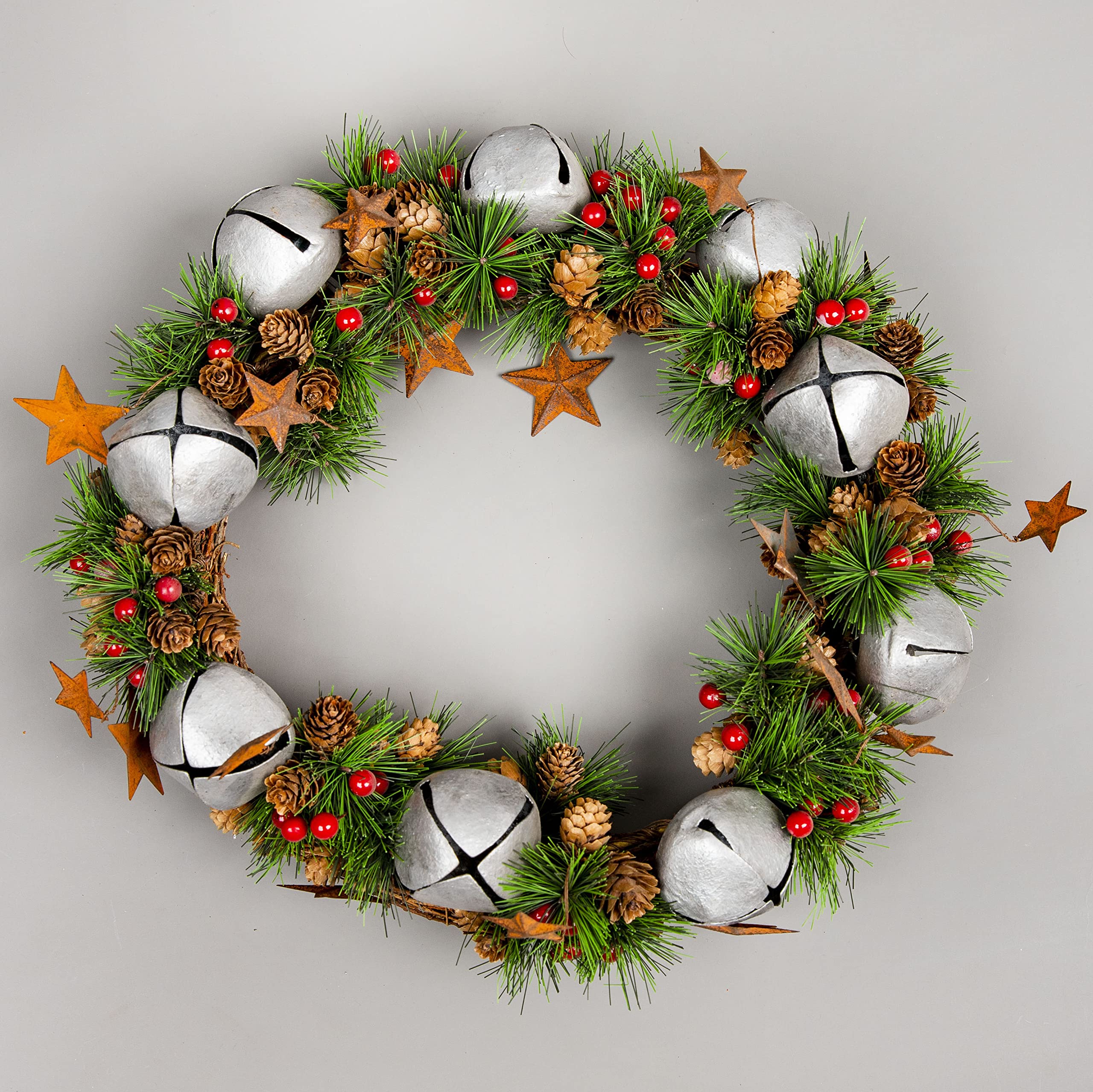 25cm Natural Looking Artificial Leaves, Silver Bells, Pine Cones And Berries Wreath Front Door Hanging Christmas Decorations Xmas Wedding Decorative Garland