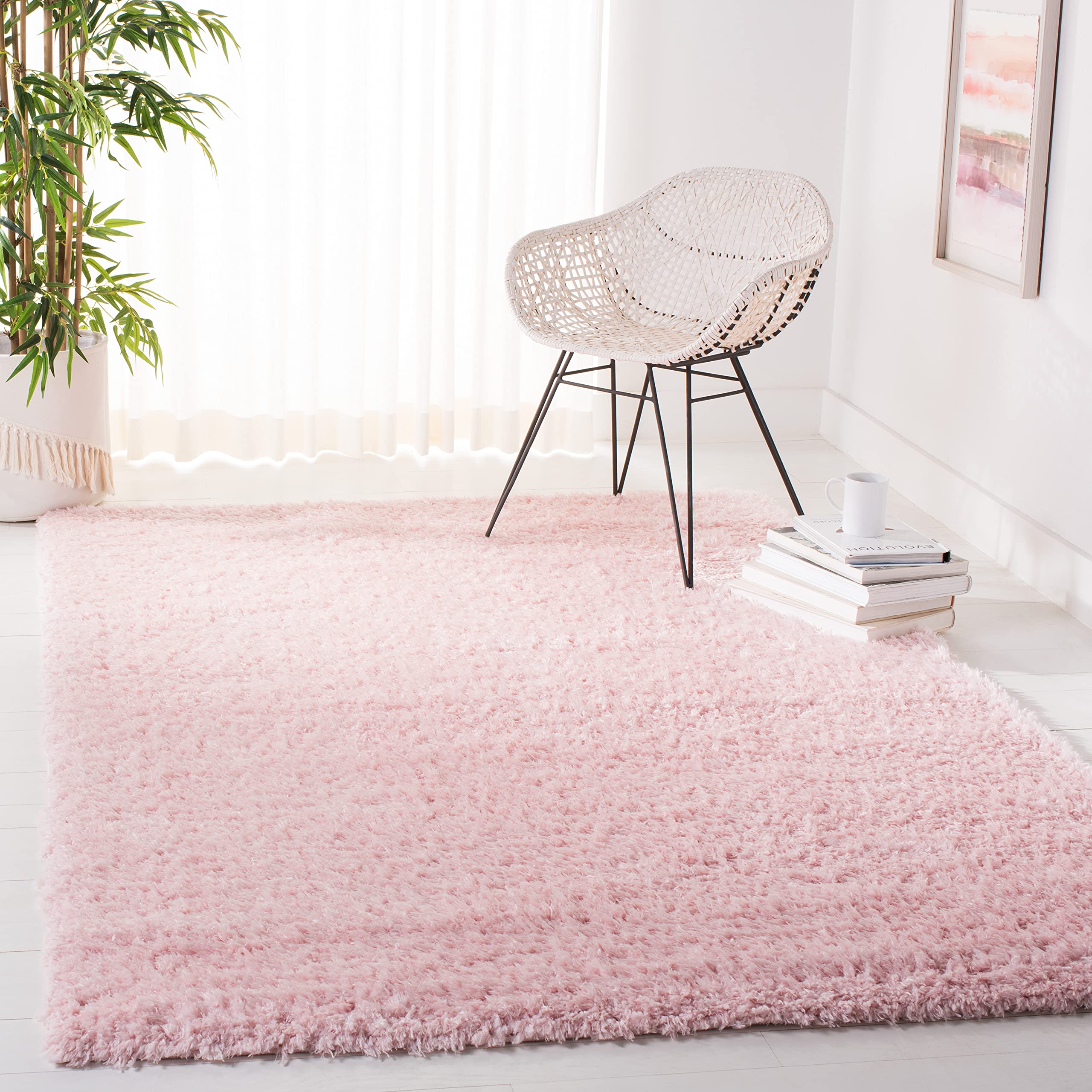 SAFAVIEH Shag Rug for Living Room, Dining Room, Bedroom - Madrid Shag Collection, Short Pile, in Blush, 91 X 152 cm