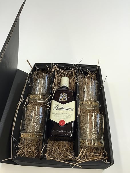Ballantine's Set/Geschenkset - Ballantine's Finest Blended Scotch Whisky 700ml (40% Vol) + 4x Tumbler-Gläser mit schottischen