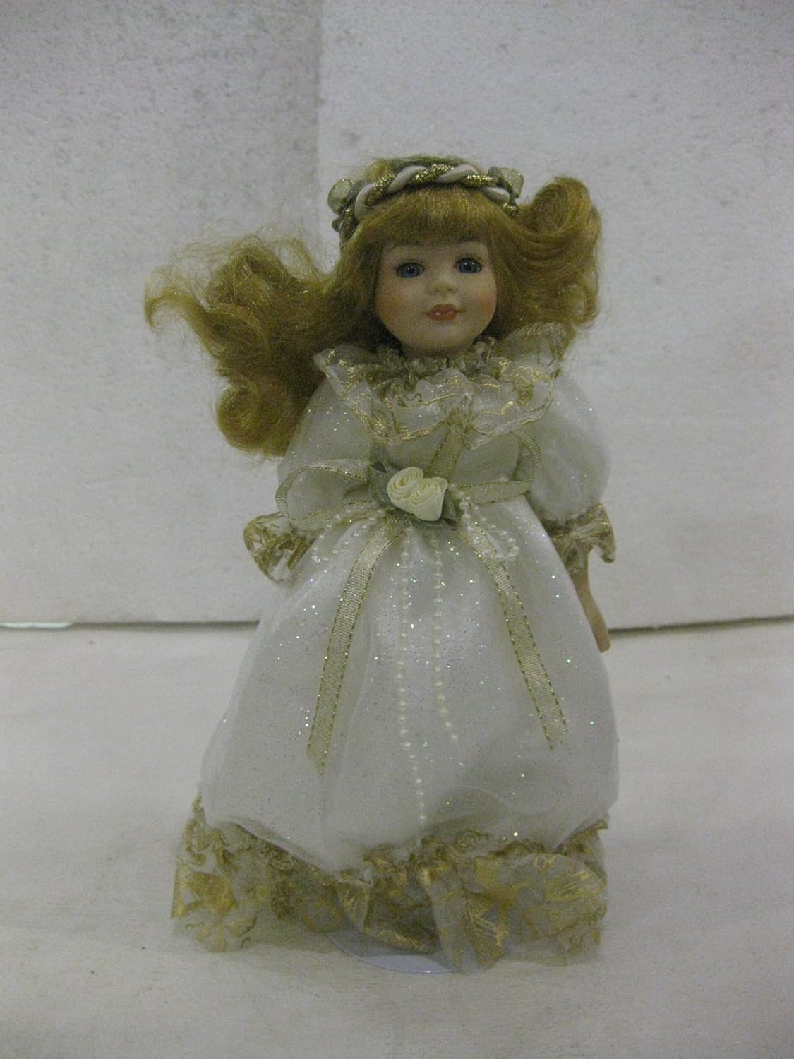 avon fine collectibles dolls