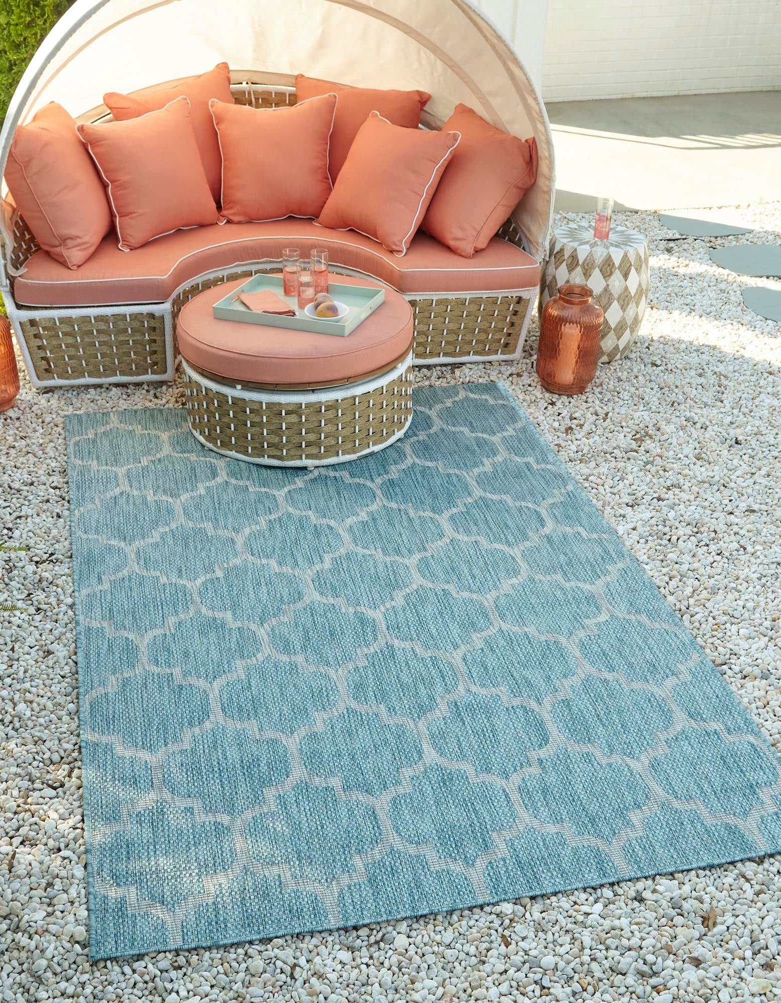 Unique Loom Outdoor Trellis Collection Area Rug (10' x 13' 1" Rectangle, Aquamarine/ Gray) Image