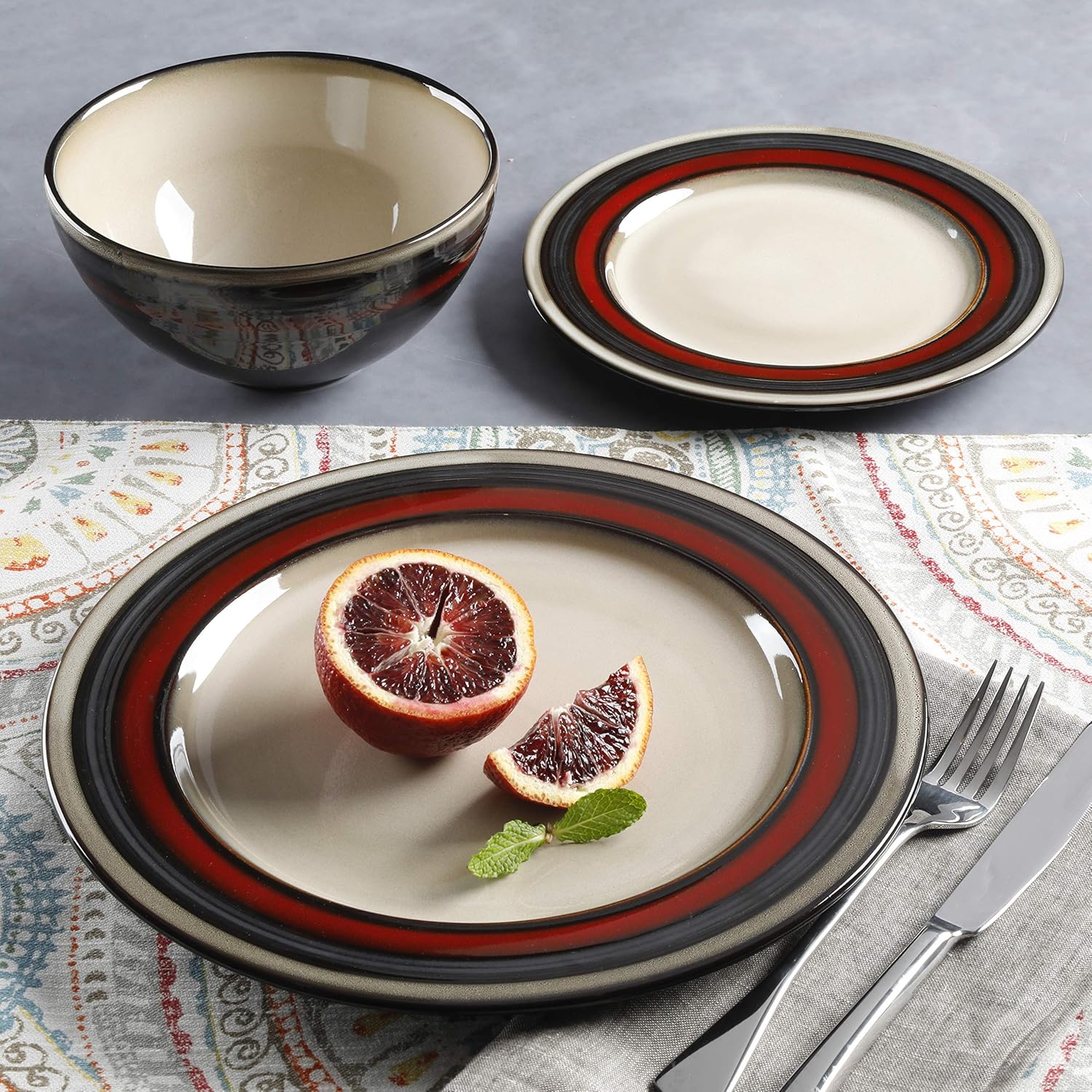  | Gibson Elite Everston 12 Piece Dinnerware Set, Red: Dinnerware Sets