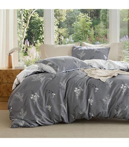 Amazon.com: DOMAIN 3pc Queen Duvet Cover Set - Orange and Blue