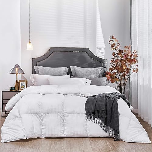 SERAINA All Season Down Alternative Comforter with Ultra Soft Brushed Microfiber Filling, Hypoallergenic Lightweight Duvet Insert with Corner Tabs, Machine Washable, King(106" x 90") White Checker