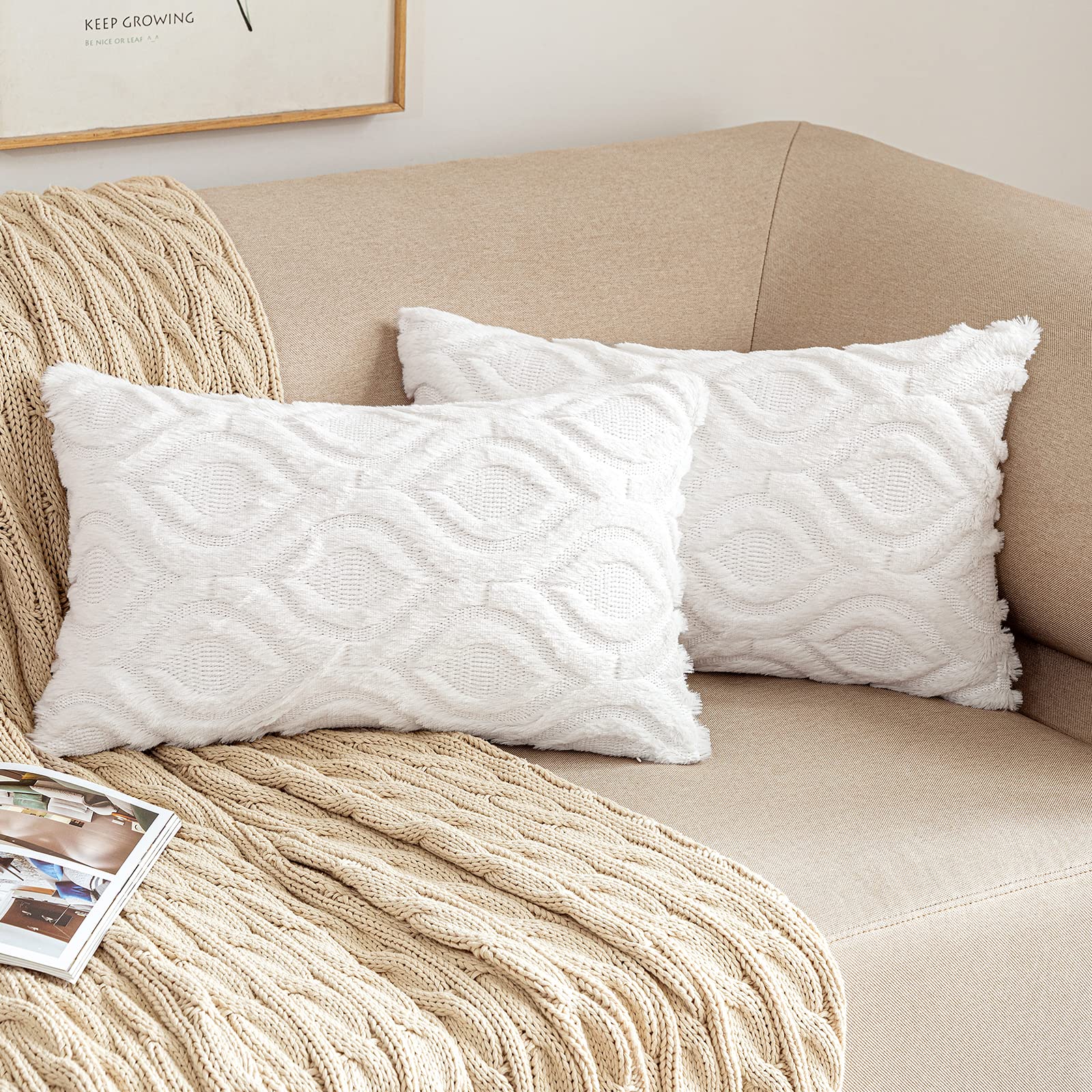 MIULEE Set of 2 Cushion Covers 30 x 50 cm Short Wool and Polyester Blend Soft Comfortable Soft Soft Round Pattern Fur Decorative Boheme Pillowcase for Living Room Bedroom Sofa White Velvet