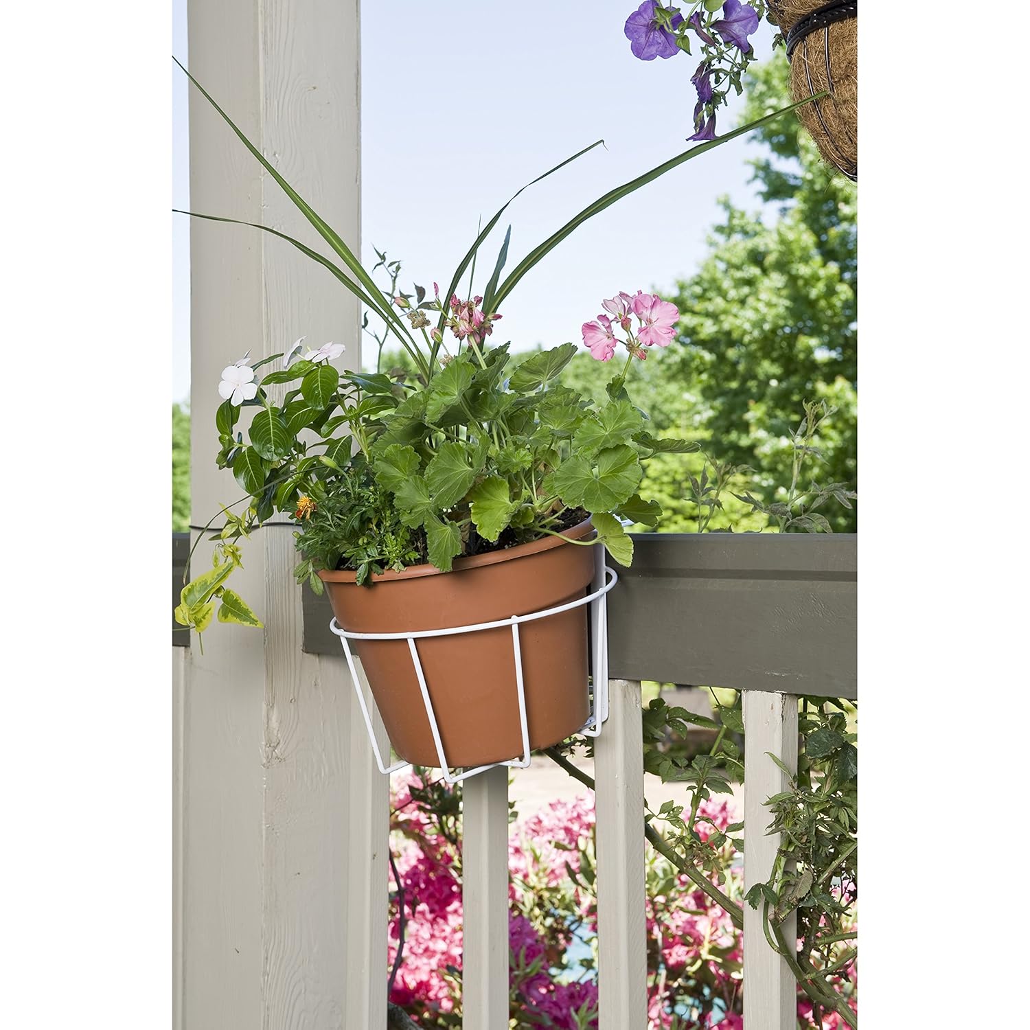 Gardening CobraCo 10Inch White Adjustable Flower Pot Holder R0926W