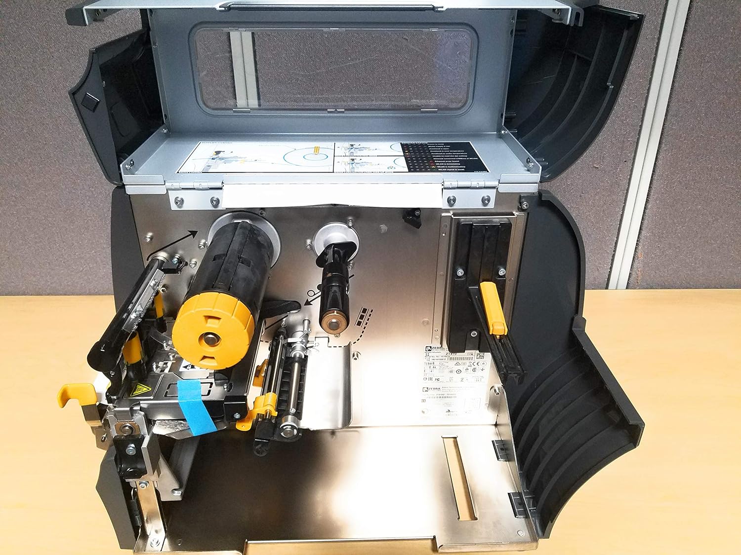 Zebra ZT41042-T010000Z ZT410 Industrial Thermal Transfer Table Top Printer, 203 DPI, Monochrome, With 10/100 Ethernet, Bluetooth 2.1, USB Host: Industrial & Scientific