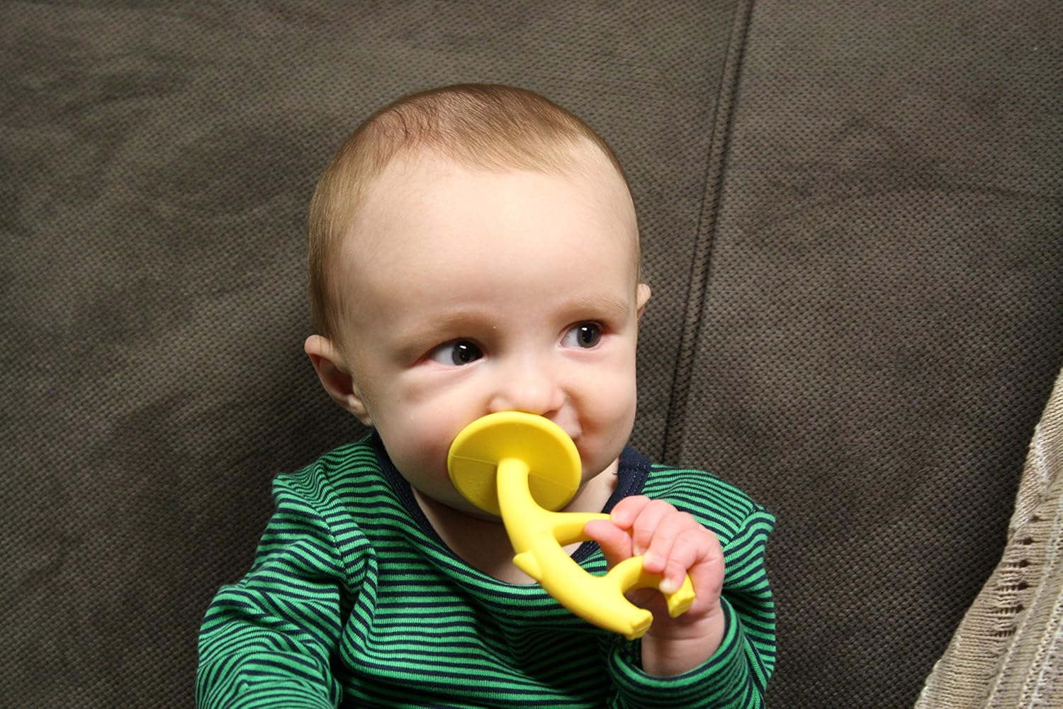 Mombella Dancing Elephant Blue BPA Latex Free Safe Silicone Baby Teether Toy for Mouth Explore, Hand-Mouth Connection Toy for 3-7M Chewing&Biting Baby with a clip : Baby