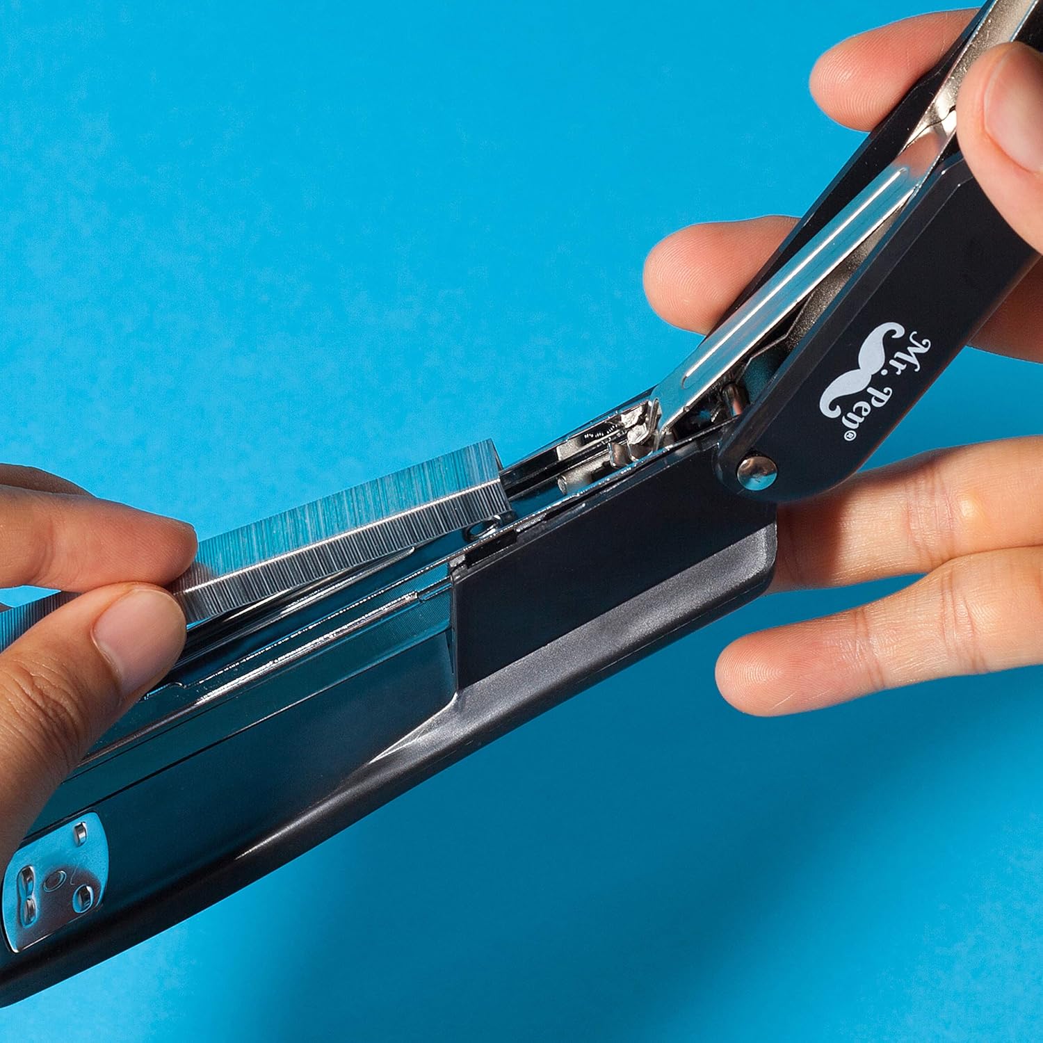 Mr. Pen- Staples for Stapler, 10000 Staples, 1/4 inch Staples, 20 Sheet Capacity (26/6), Standard Staples, Staples Office Supply, Office Staples, Jam Free, Staples Standard, Staples Refill, One Touch : Office Products