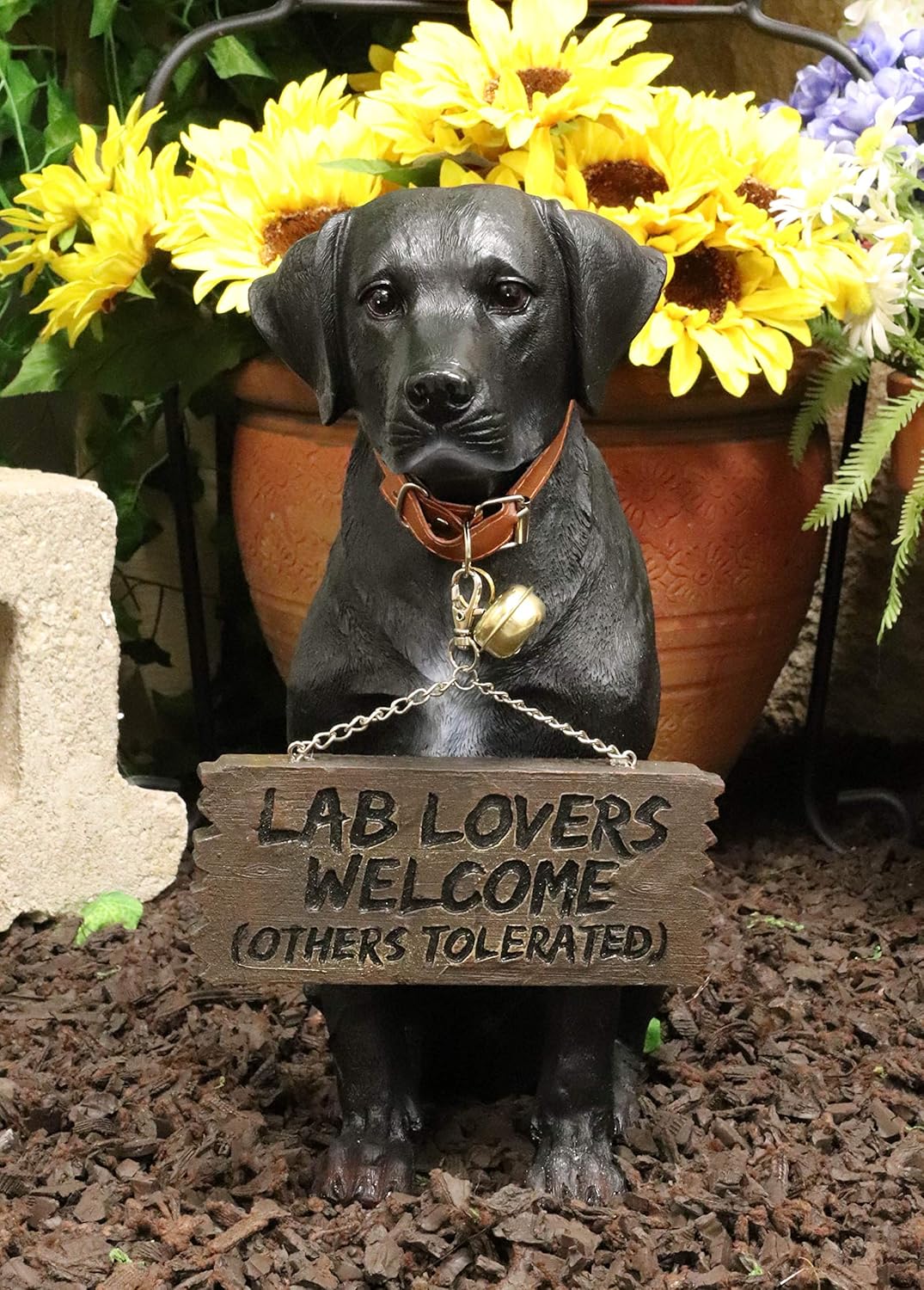 Ebros Gift Lifelike Pet Pal Labrador Retriever Statue 13.25" H Golden Retriever Dog with Jingle Collar and Greeting Sign As Patio Welcome Home Decor Sculpture (Black)