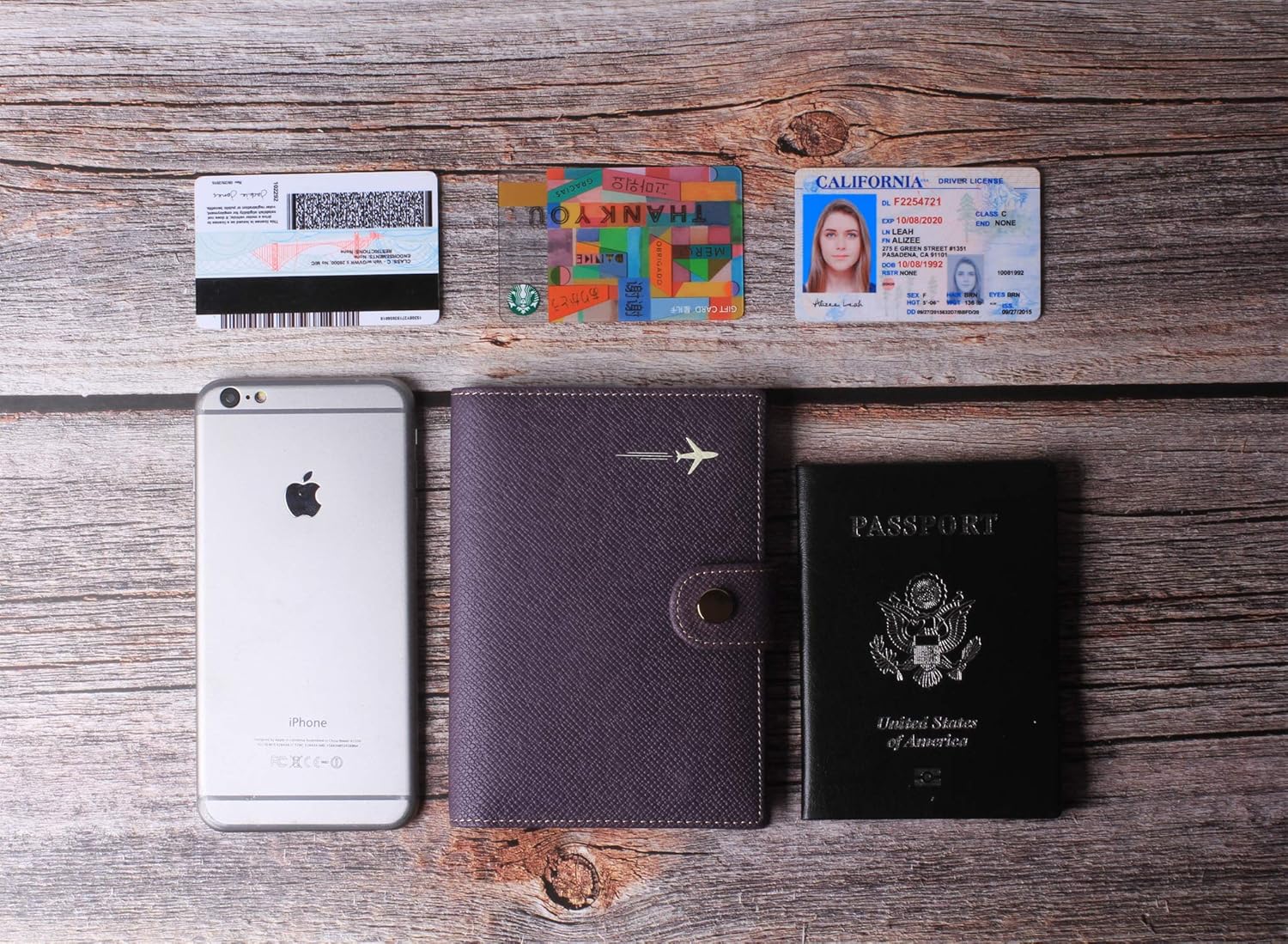 Passport Holder Cover Wallet RFID Blocking Leather Card Case Travel Document Organizer Purple: Clothing