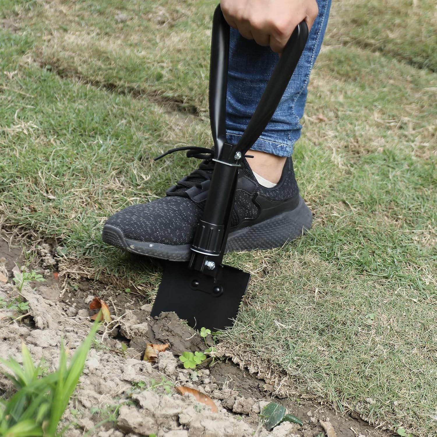 CO-Z Mini Folding Shovel High Carbon Steel Portable Lightweight Outdoor Survival Shovel, Nylon Carry Case, Camping, Hiking, Digging, Backpacking, Car Emergency : Clothing